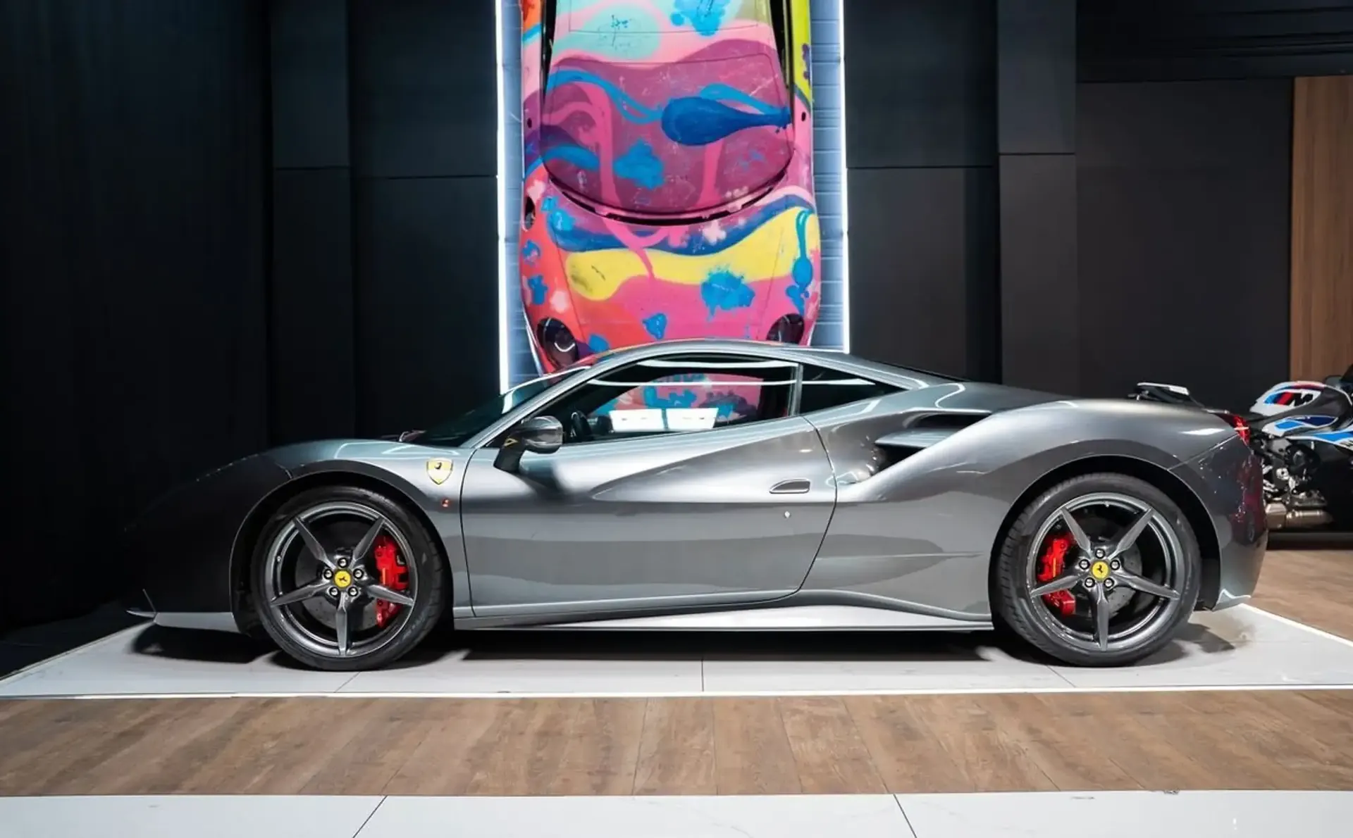 Ferrari 488 — photo 5