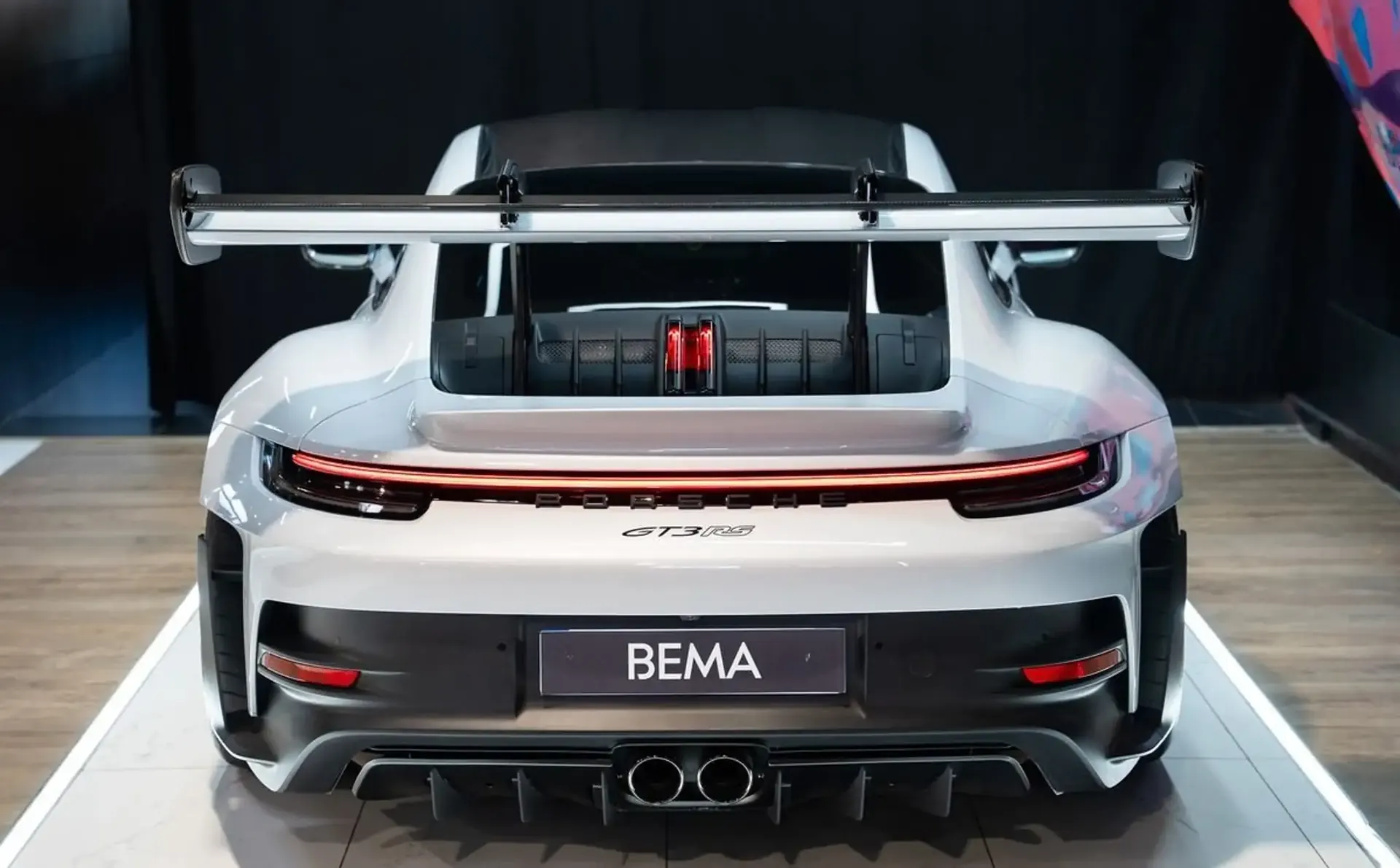 Porsche 992 — photo 6