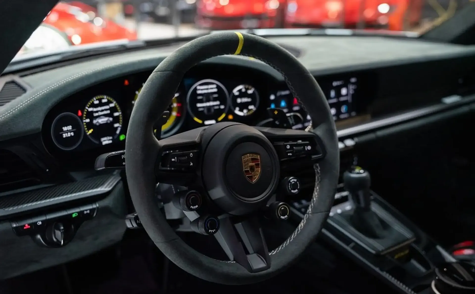 Porsche 992 — photo 11