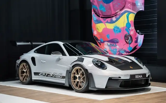 Porsche 992
