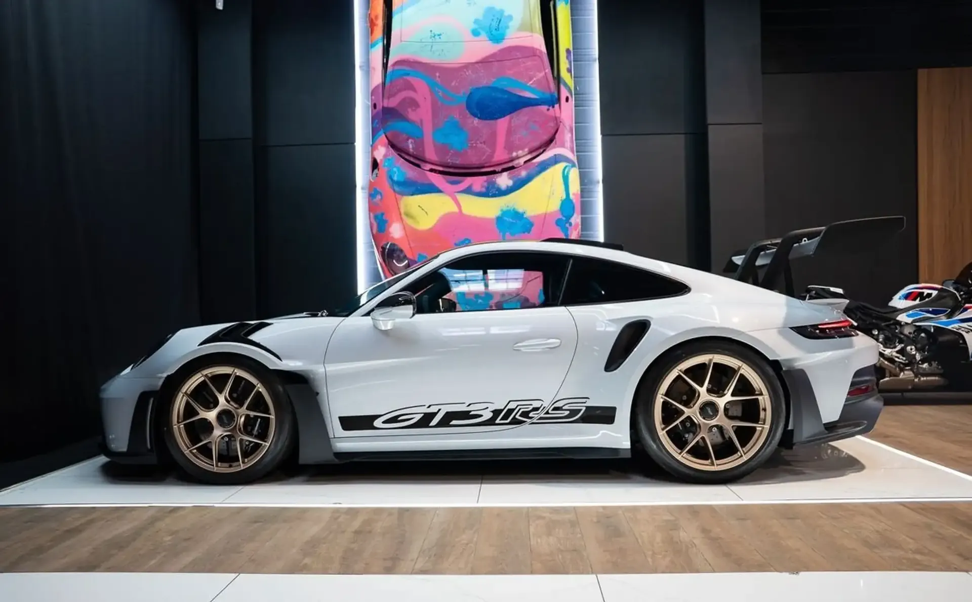 Porsche 992 — photo 4