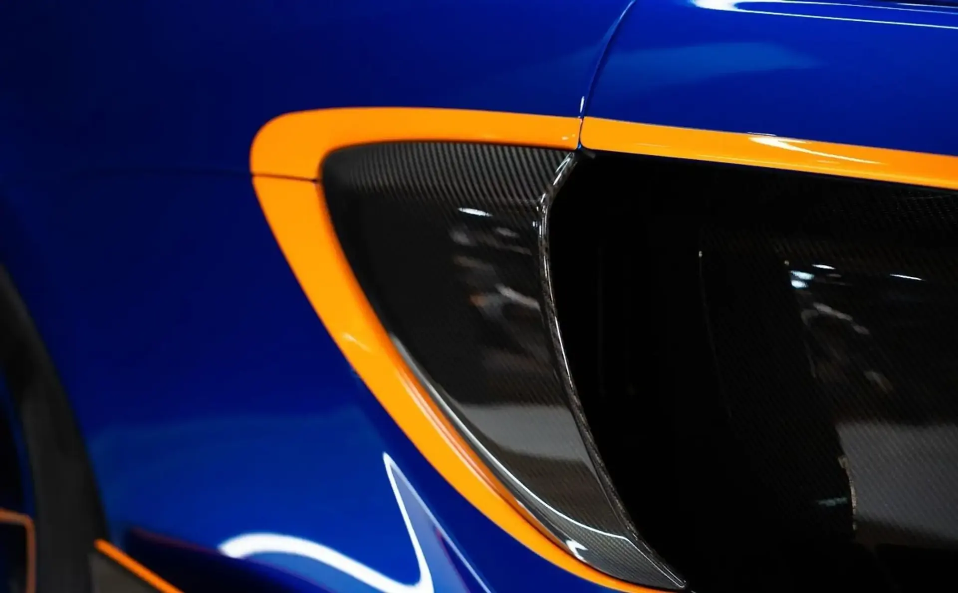 McLaren 600LT — photo 13