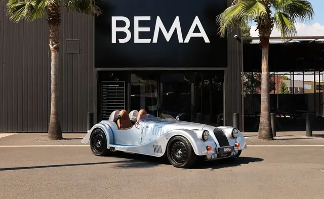 Morgan Plus 8