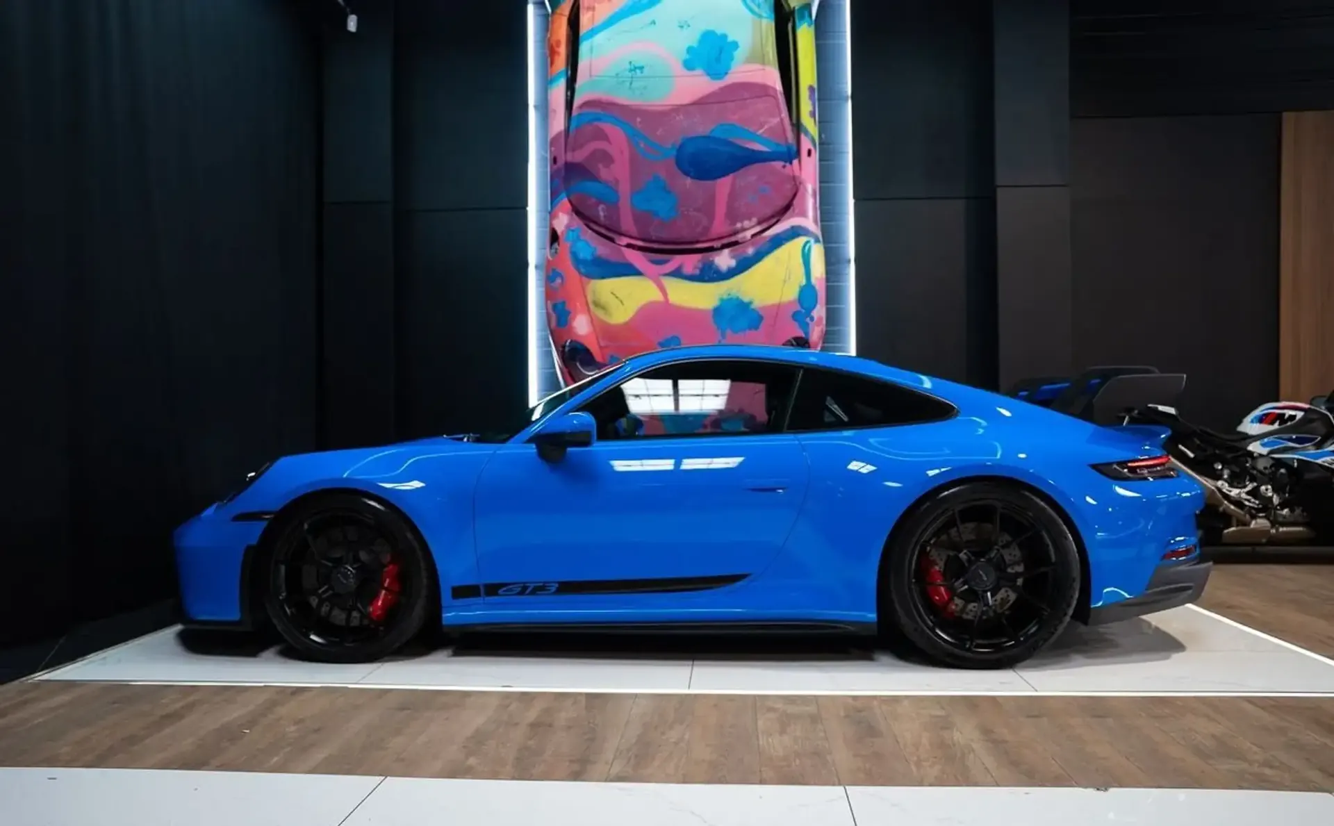 Porsche 992 — photo 6
