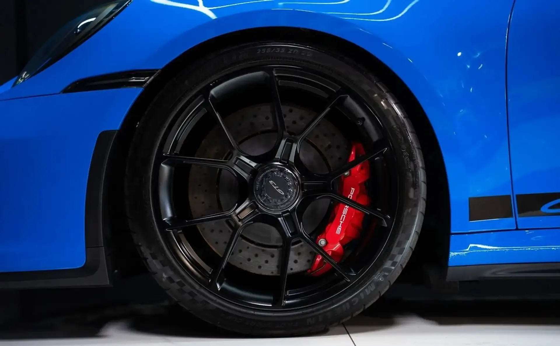 Porsche 992 — photo 14