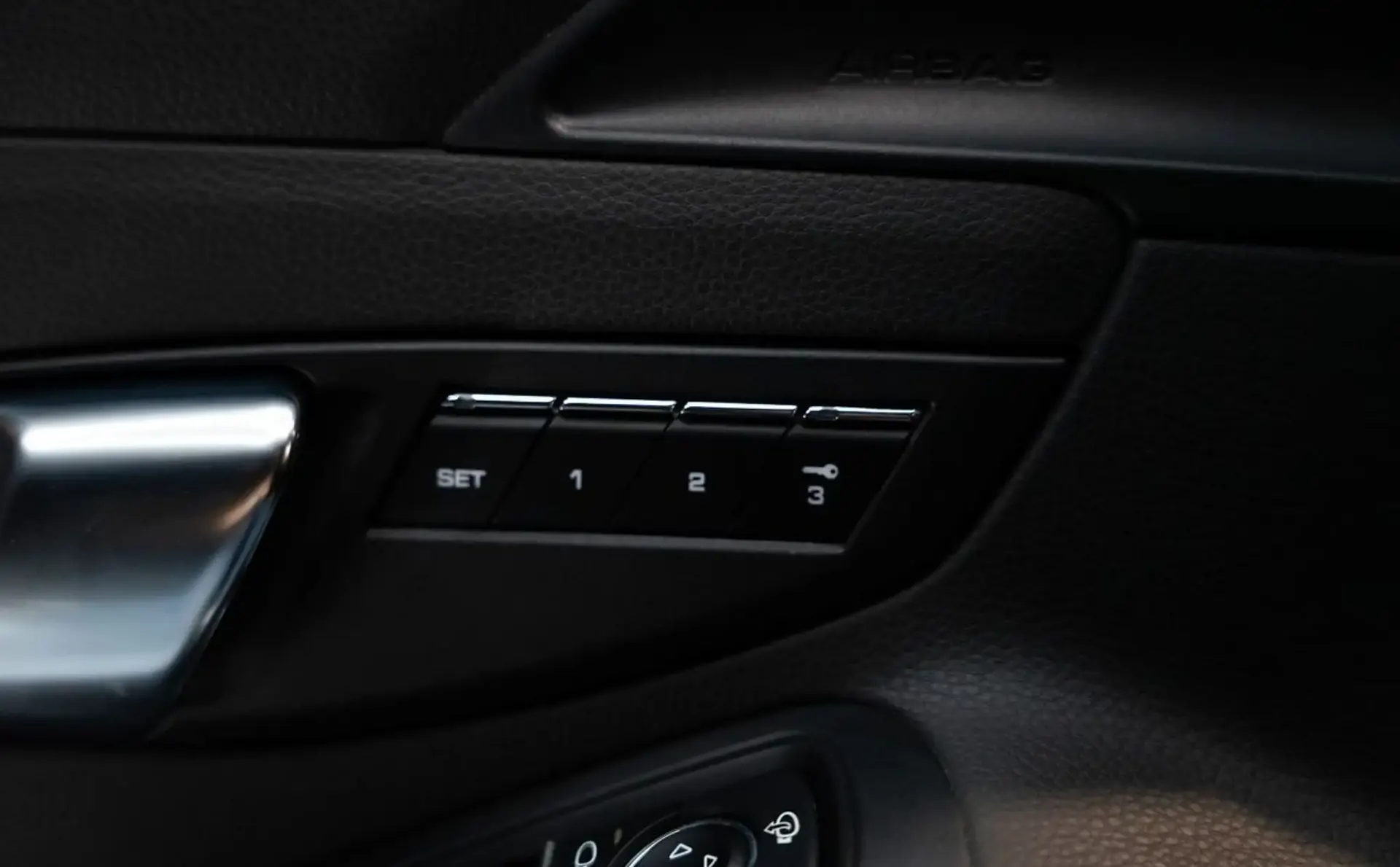 Porsche 991 — photo 14
