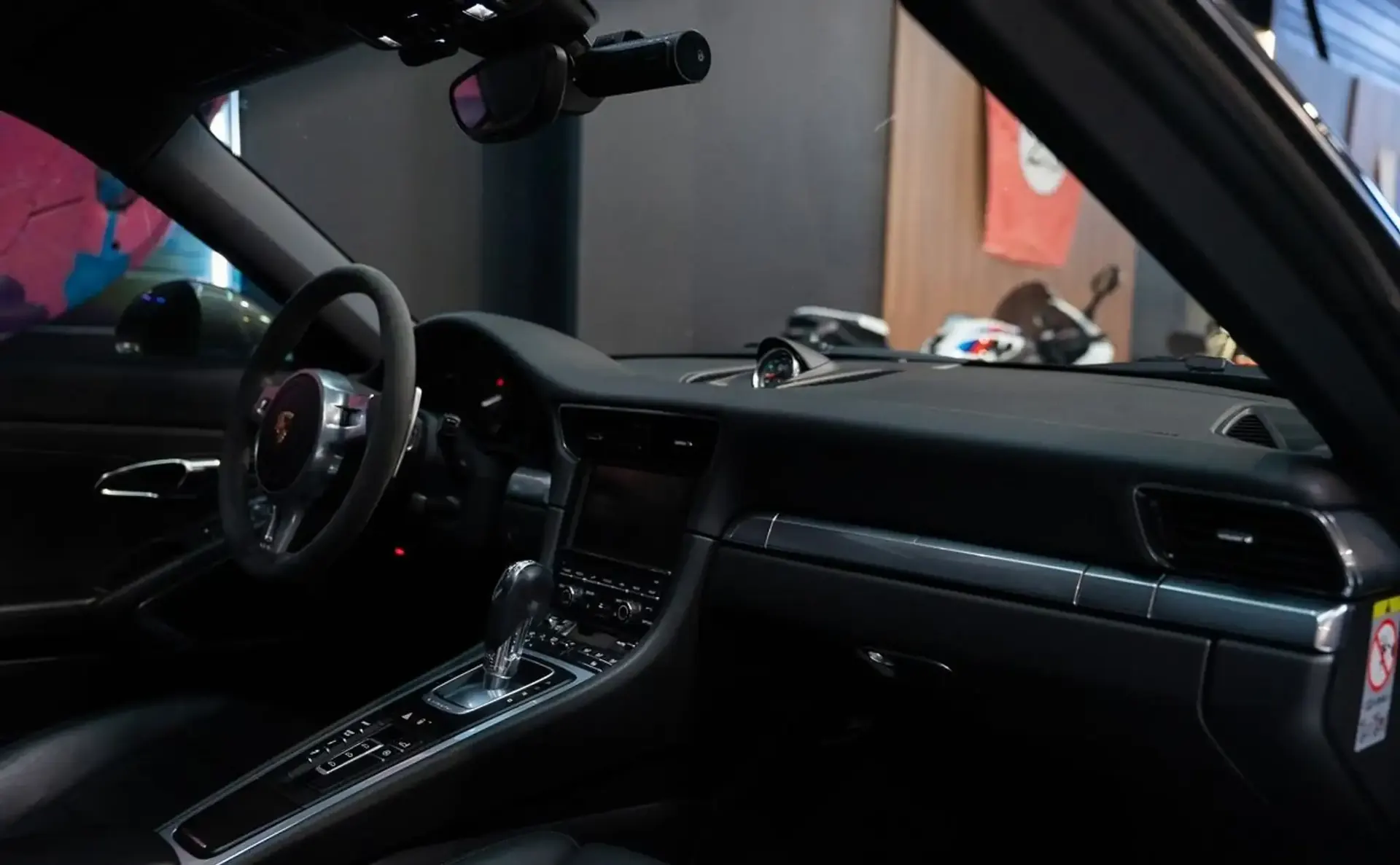 Porsche 991 — photo 10