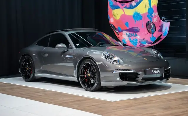Porsche 991