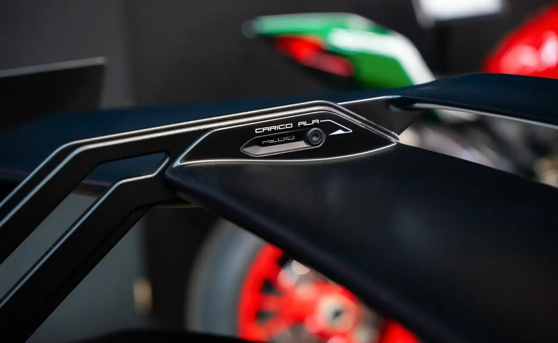 Lamborghini Huracan — photo 13