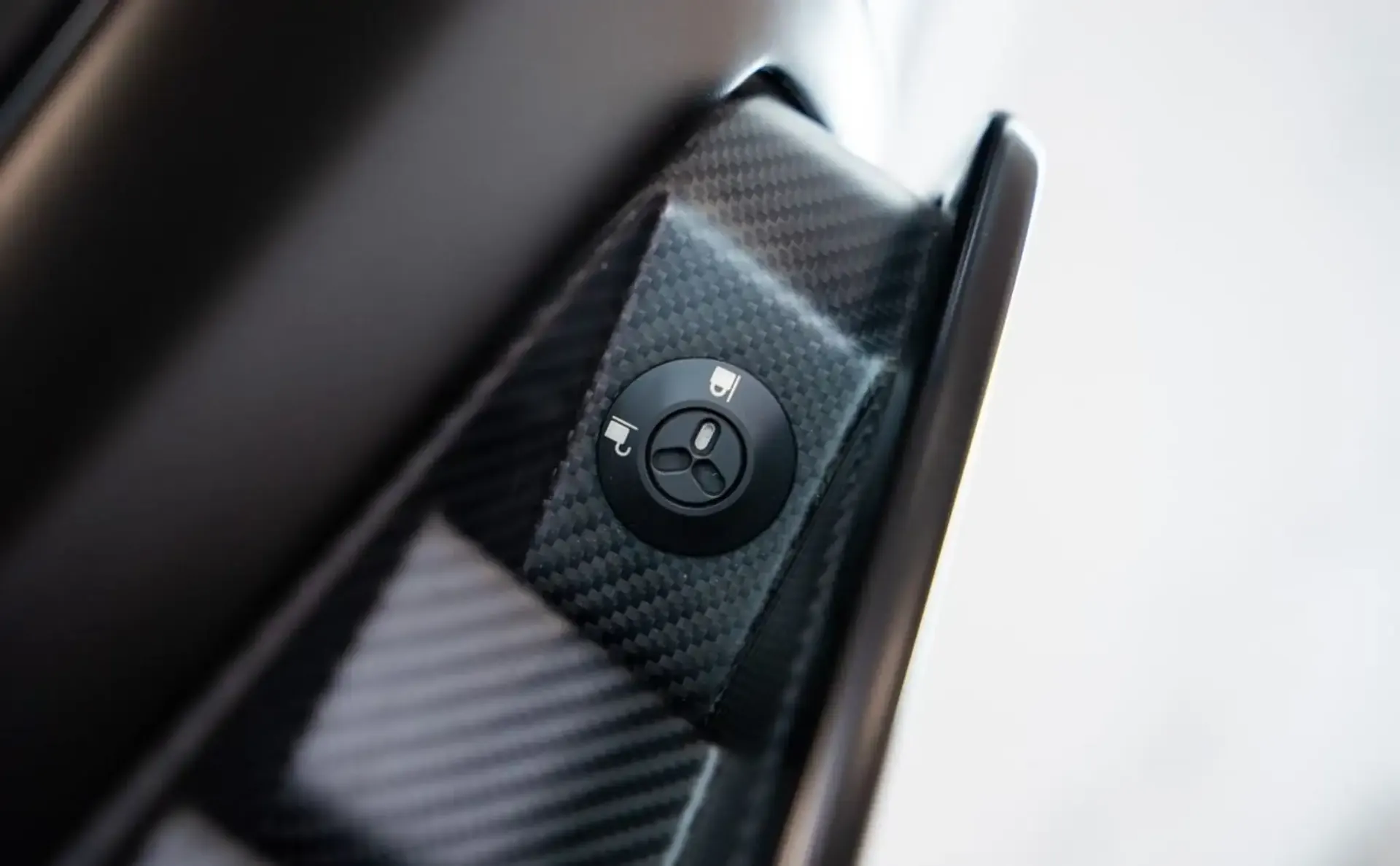 Lamborghini Huracan — photo 15
