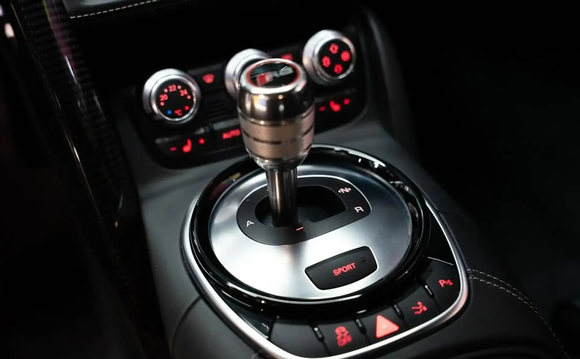 Audi R8 — photo 13