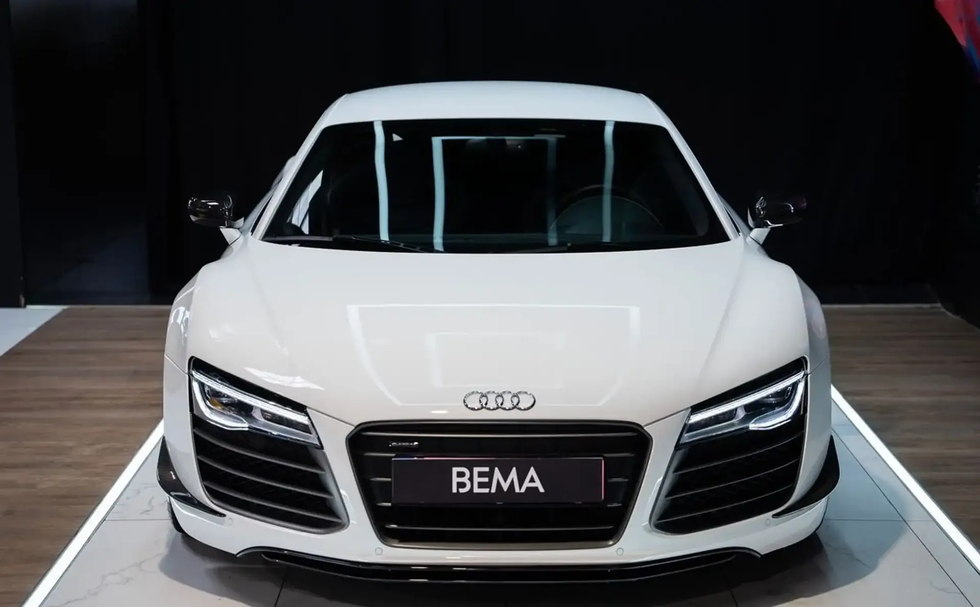 Audi R8 — photo 2