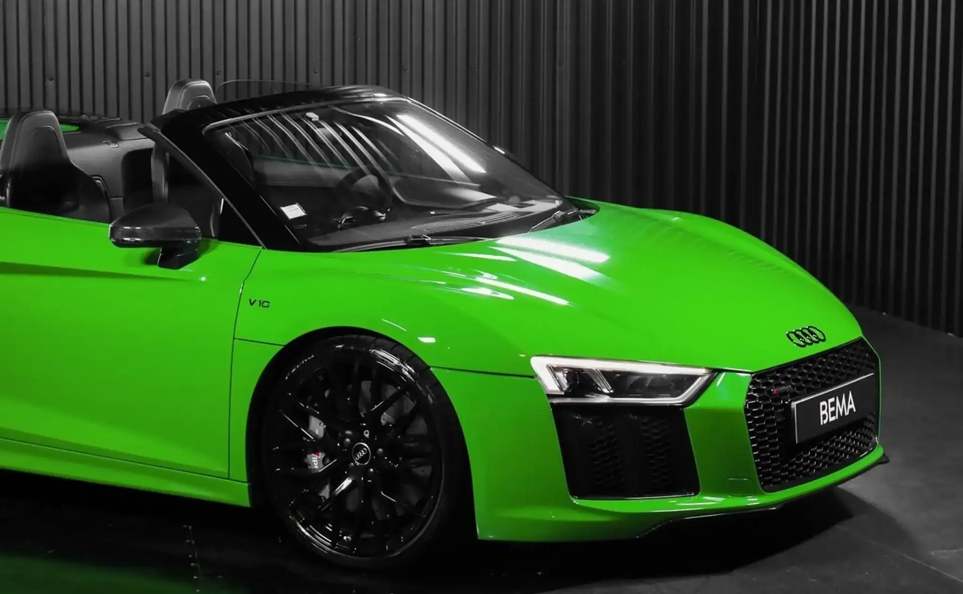 Audi R8 — photo 15