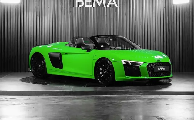 Audi R8