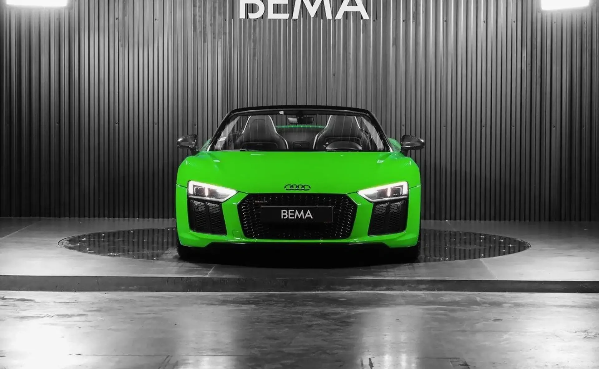 Audi R8 — photo 3