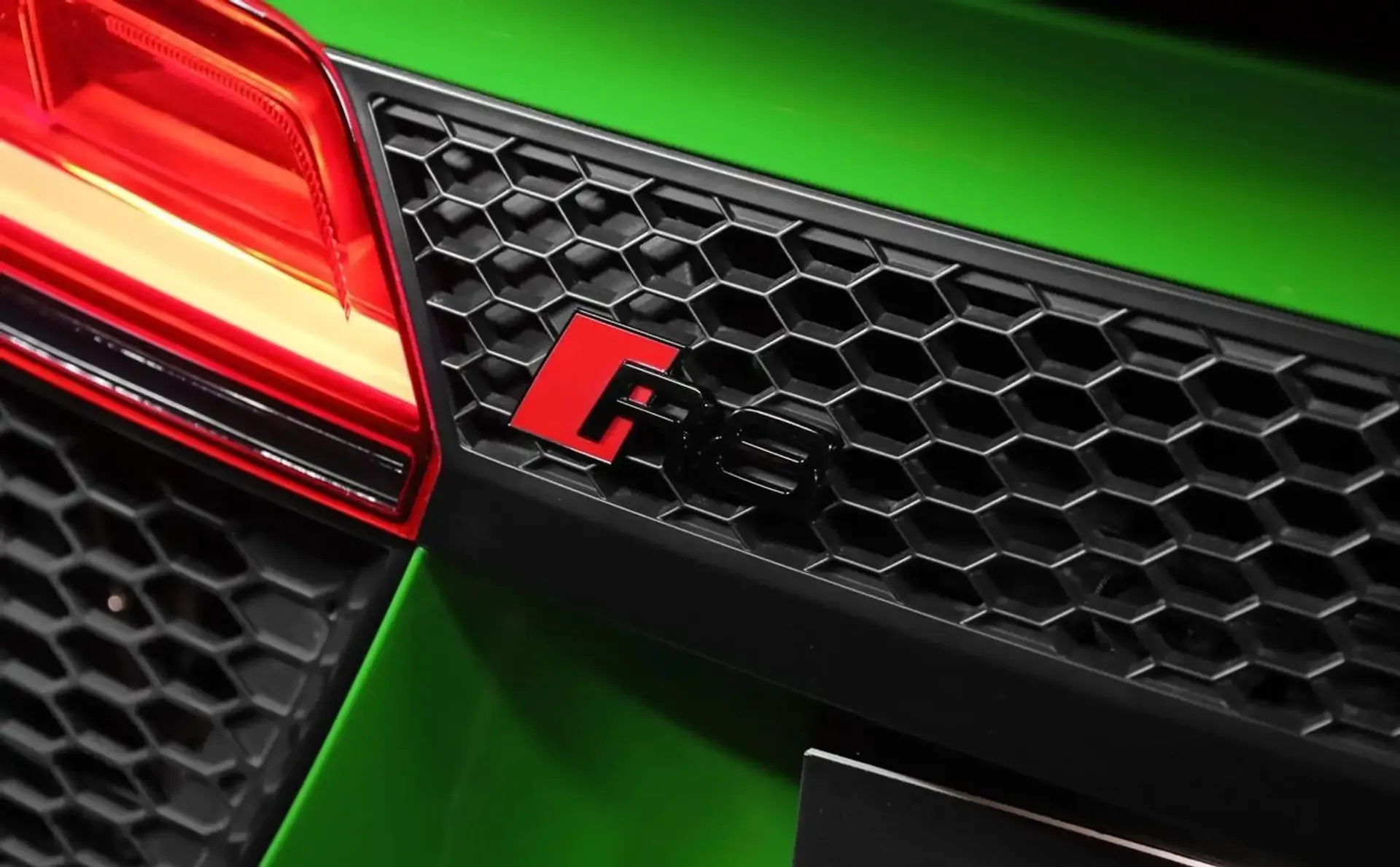 Audi R8 — photo 13