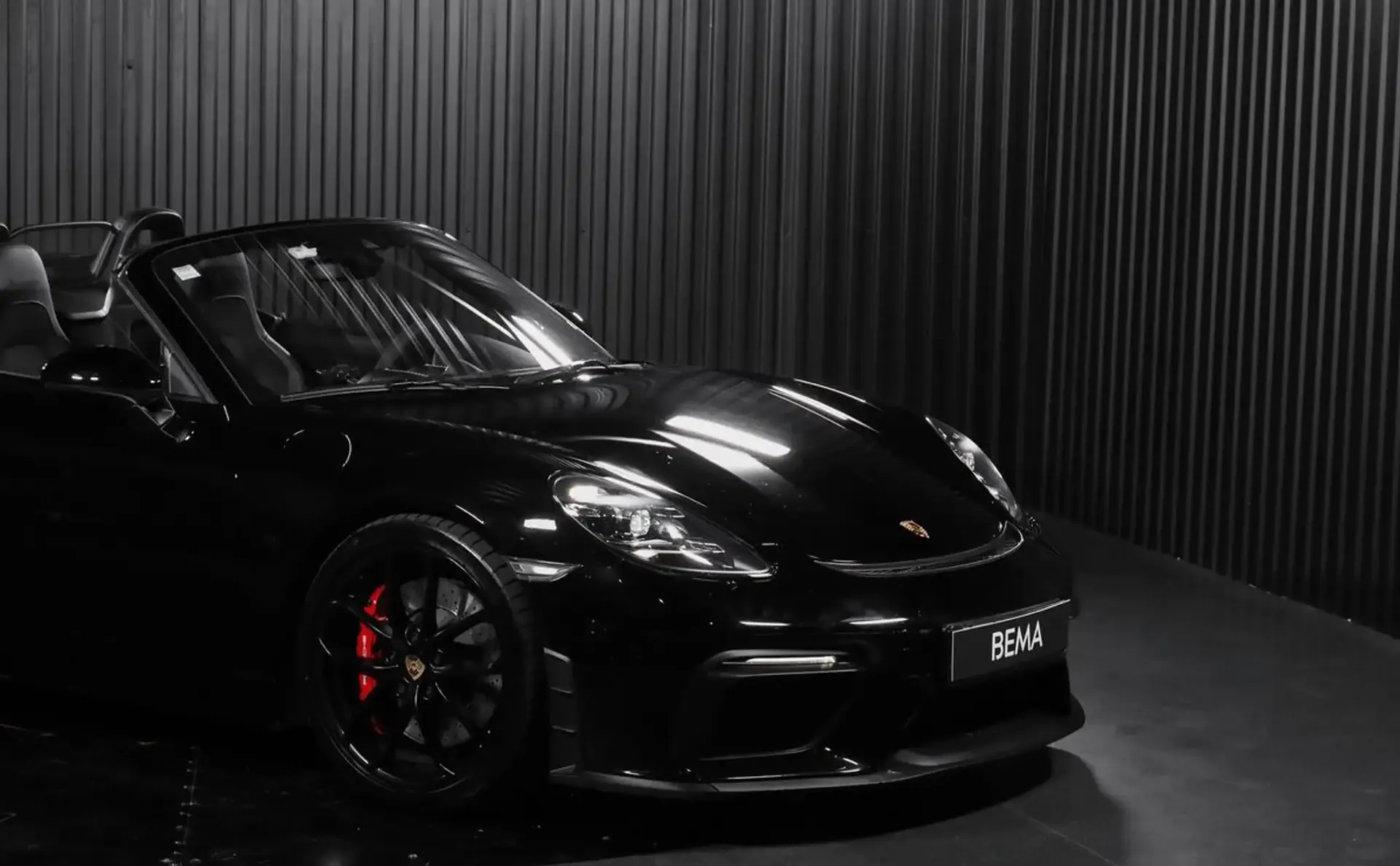Porsche 718 — photo 15