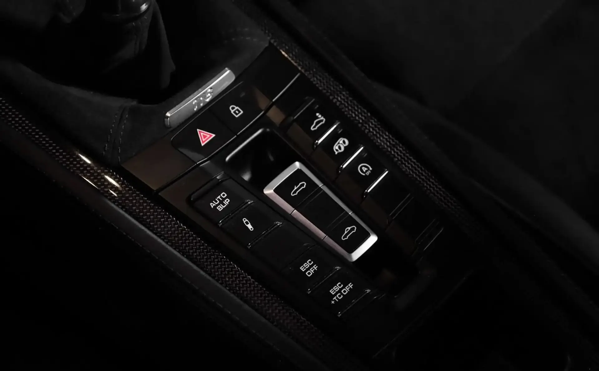 Porsche 718 — photo 10