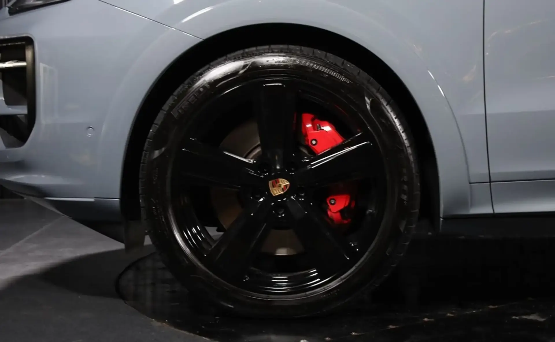 Porsche Cayenne — photo 15