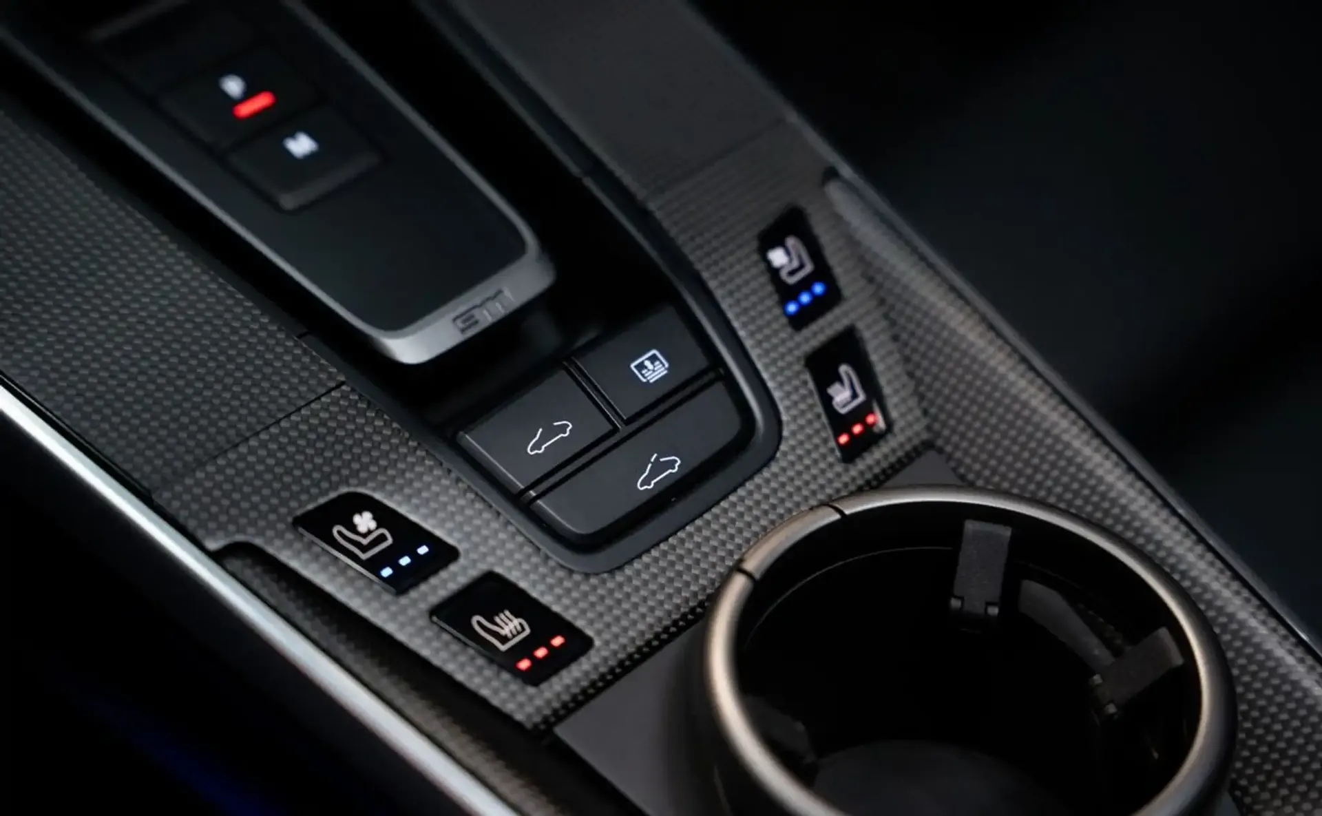 Porsche 992 — photo 7