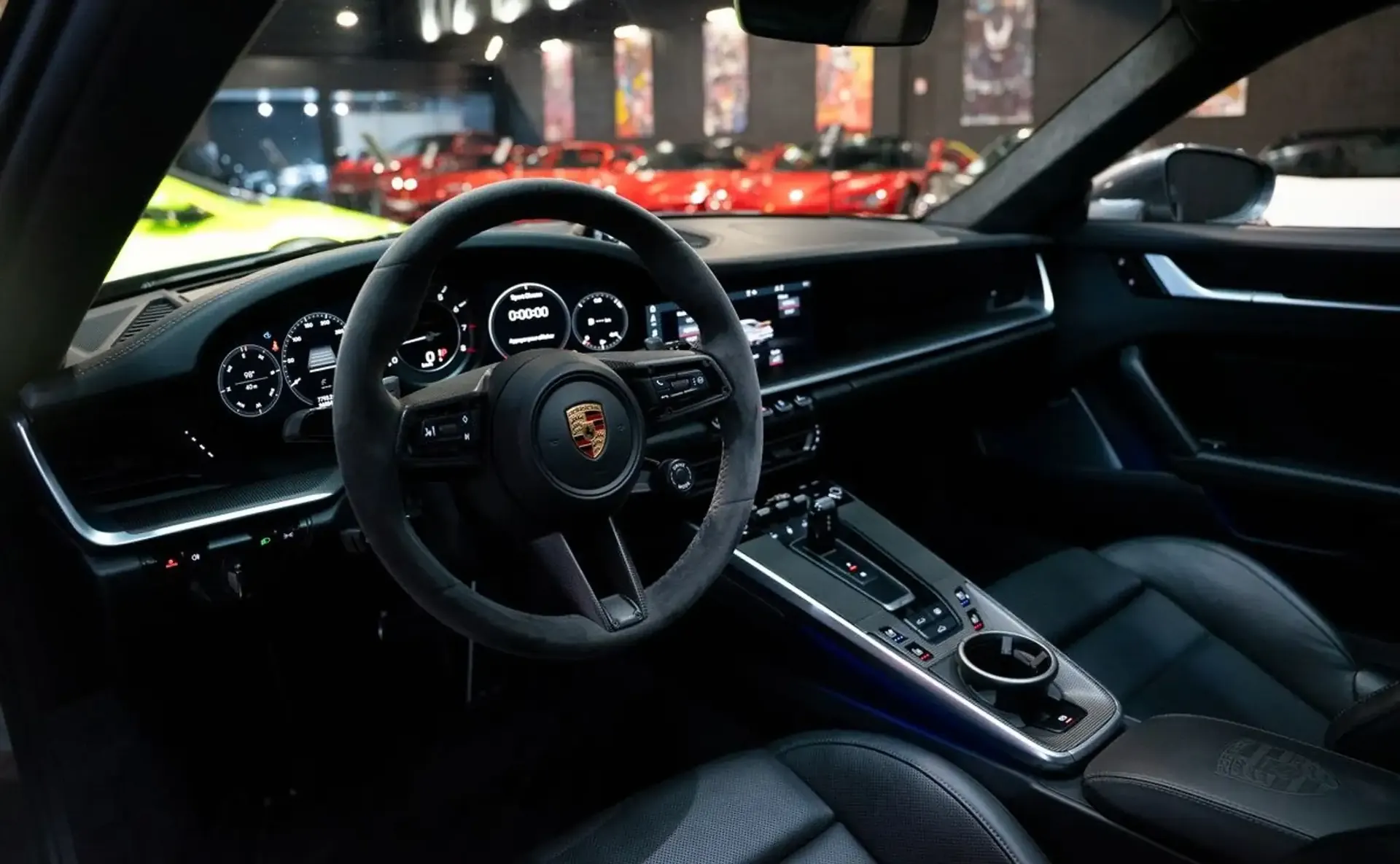 Porsche 992 — photo 2