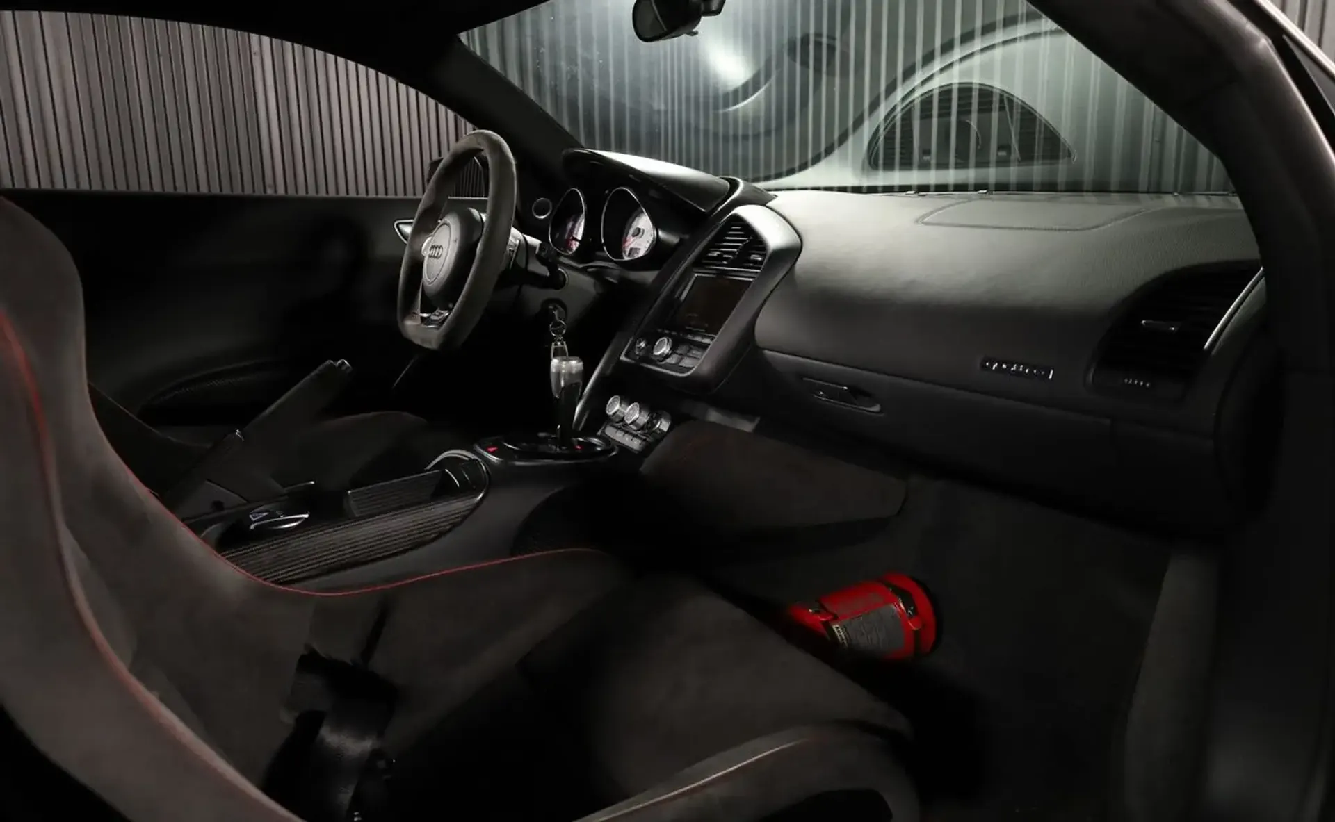 Audi R8 — photo 6