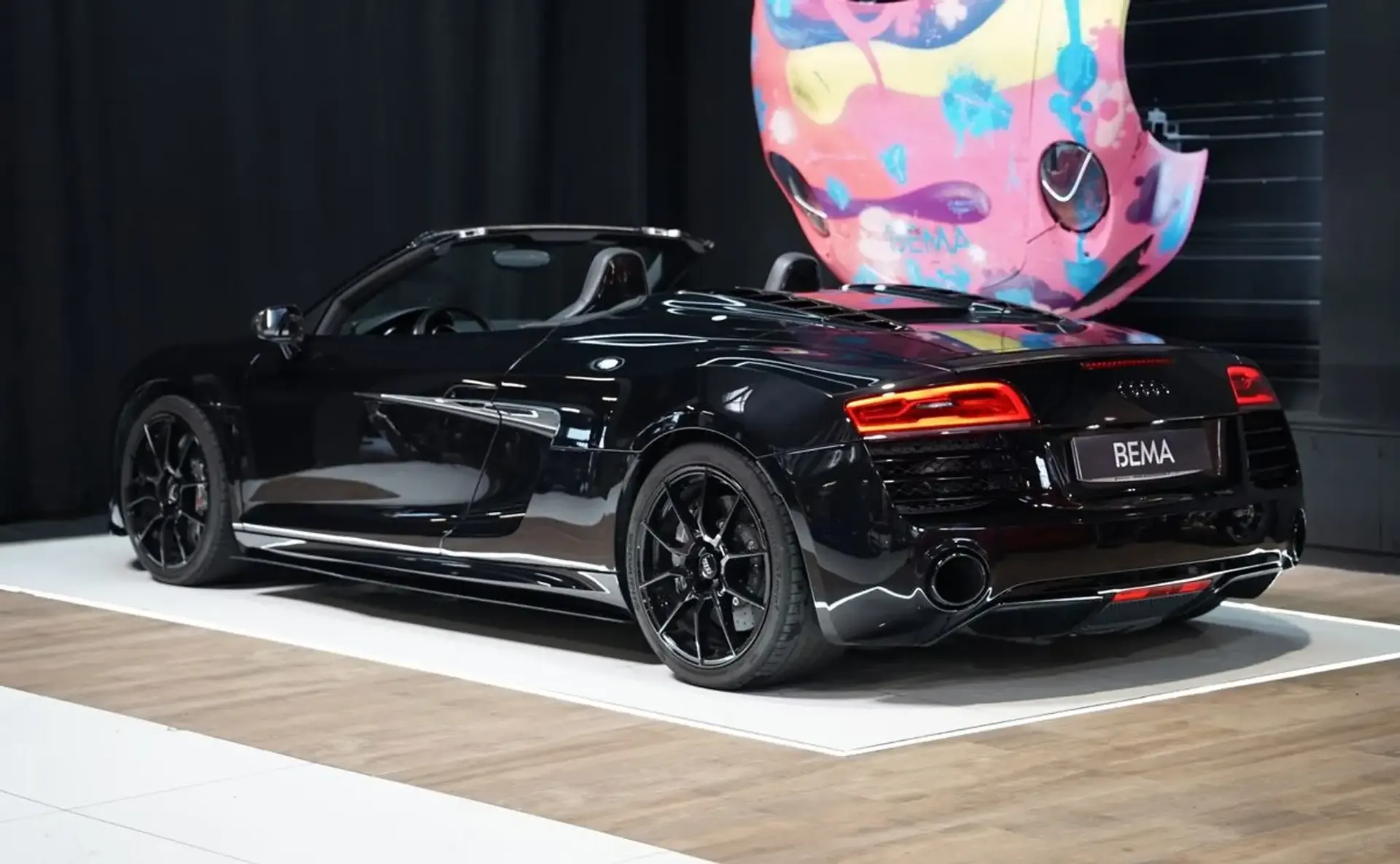 Audi R8 — photo 4