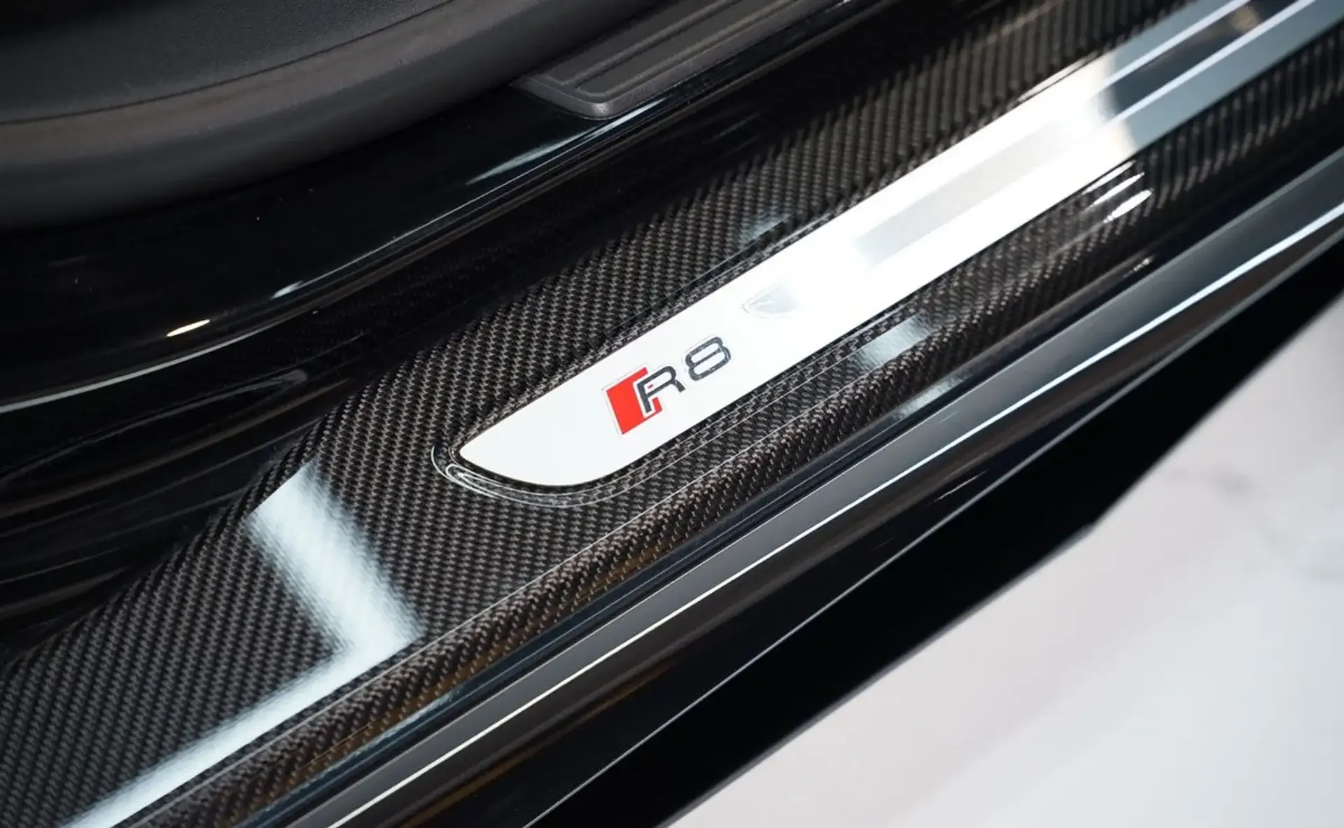 Audi R8 — photo 7