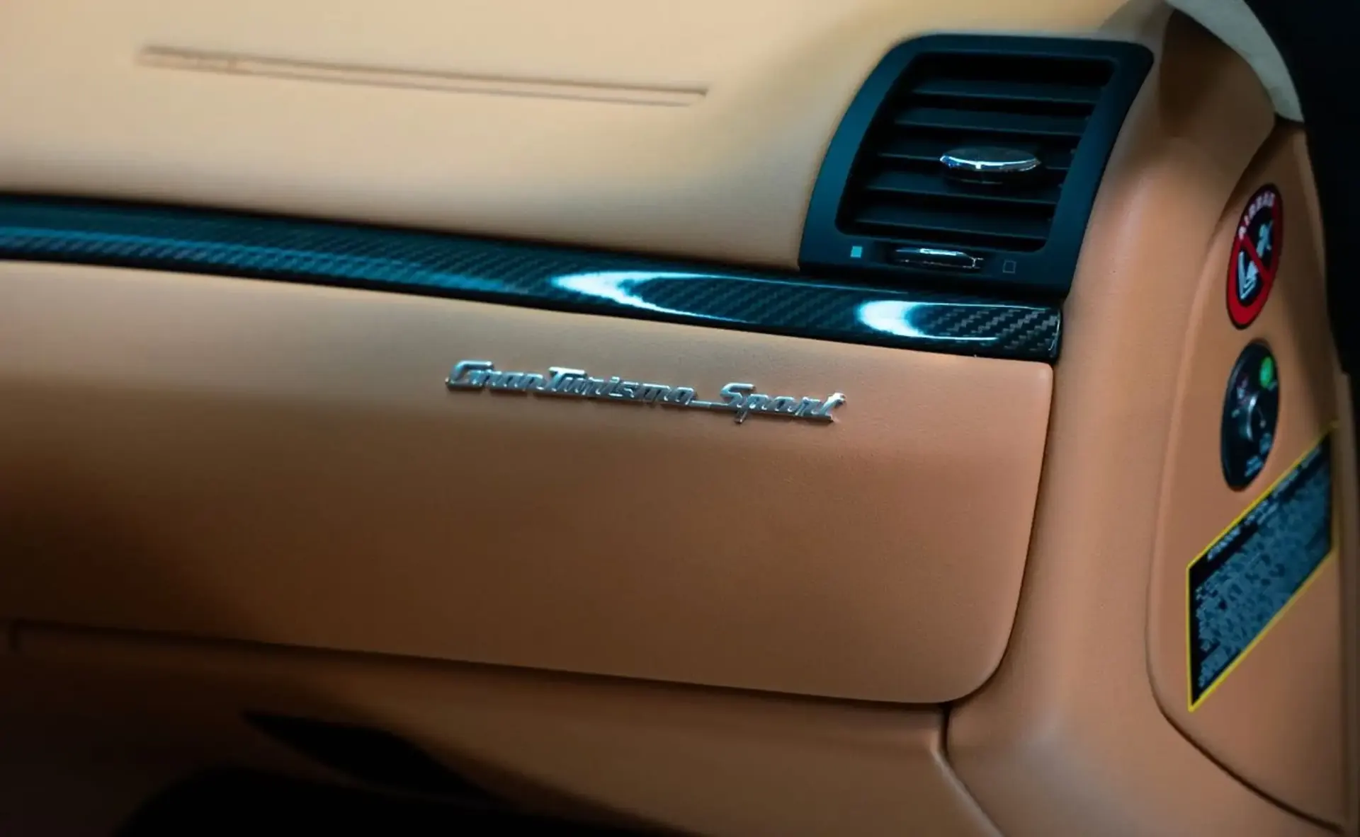 Maserati GranTurismo — photo 13