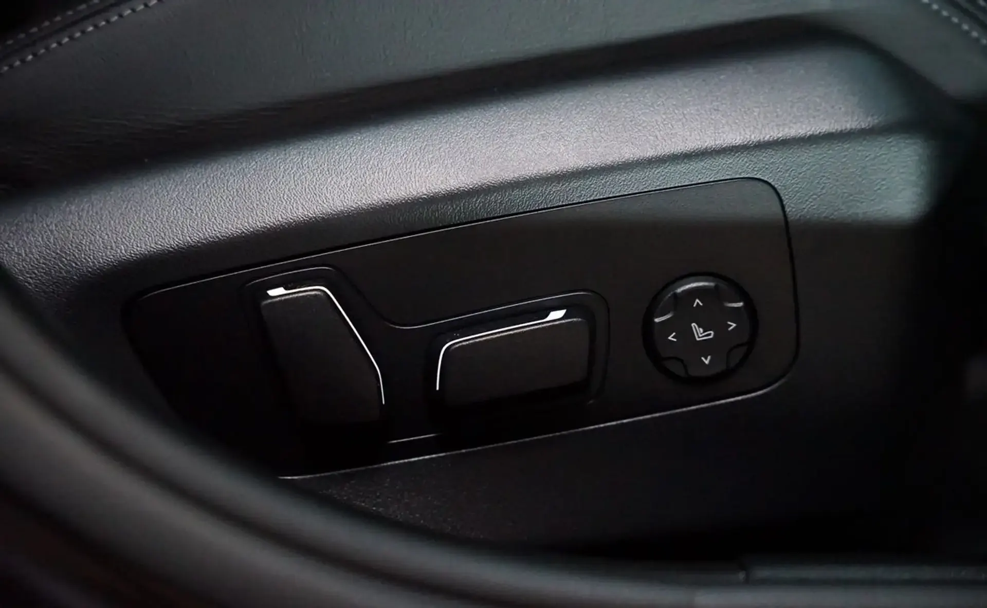 BMW M5 — photo 13