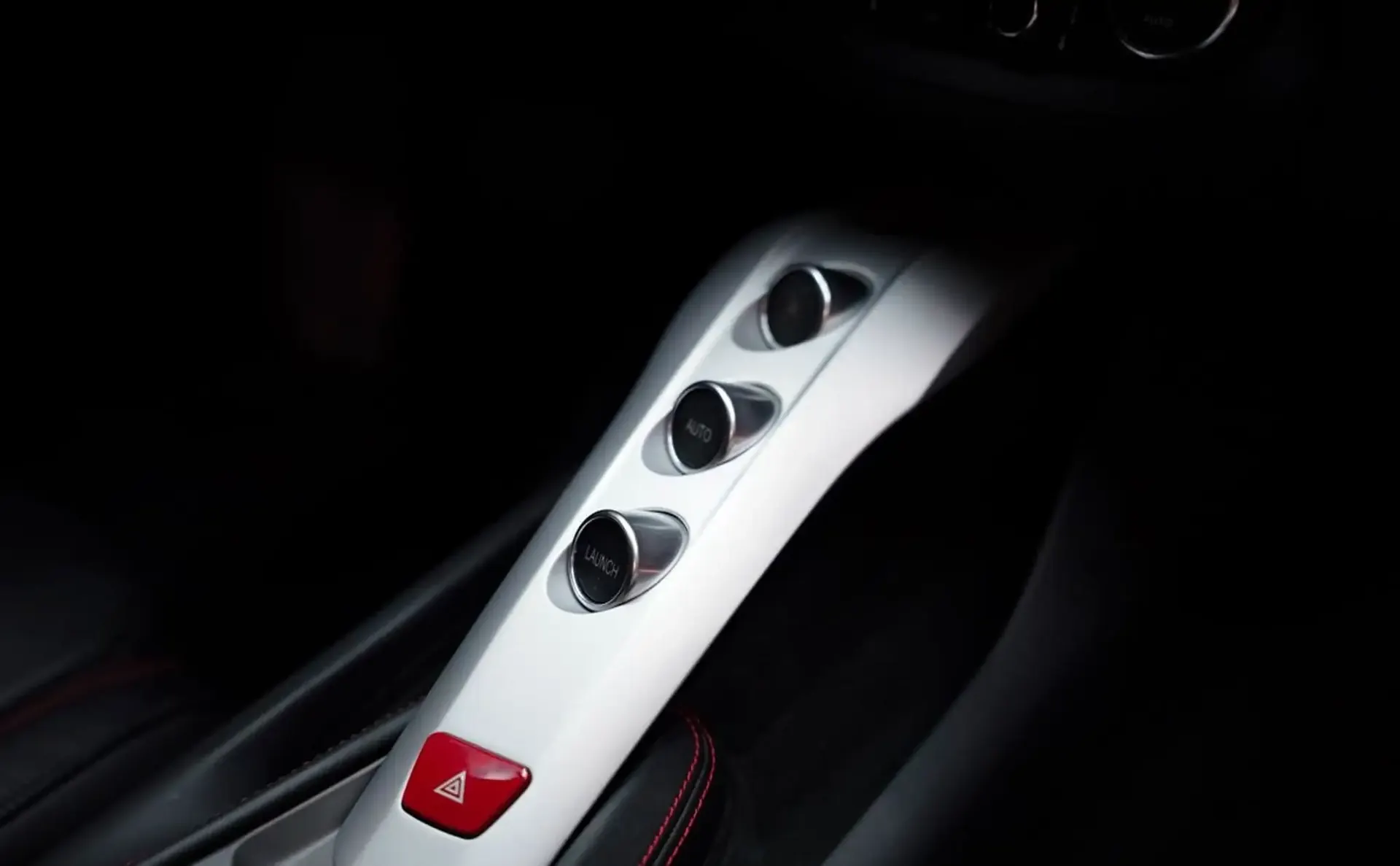 Ferrari F12 — photo 5