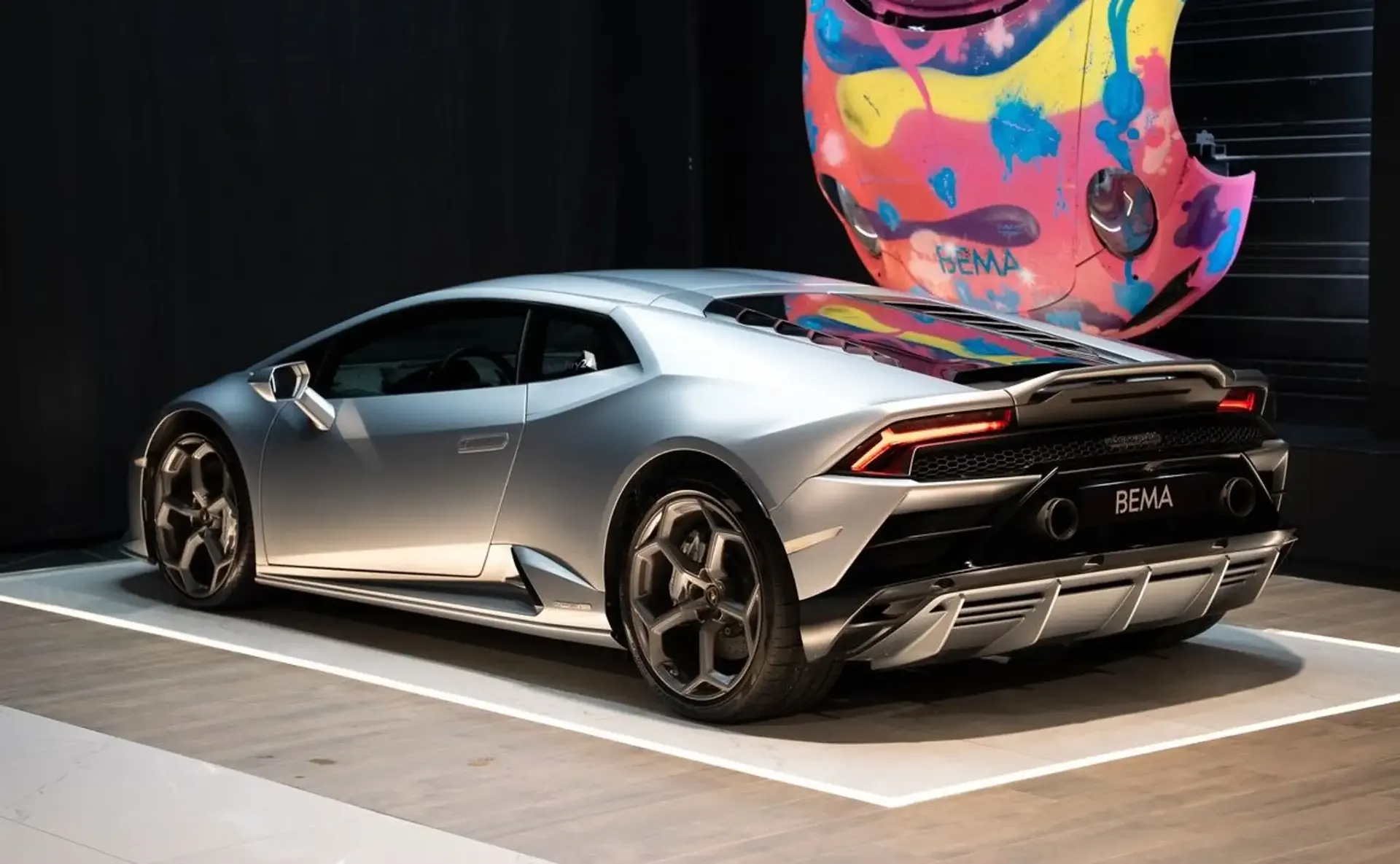 Lamborghini Huracan — photo 11