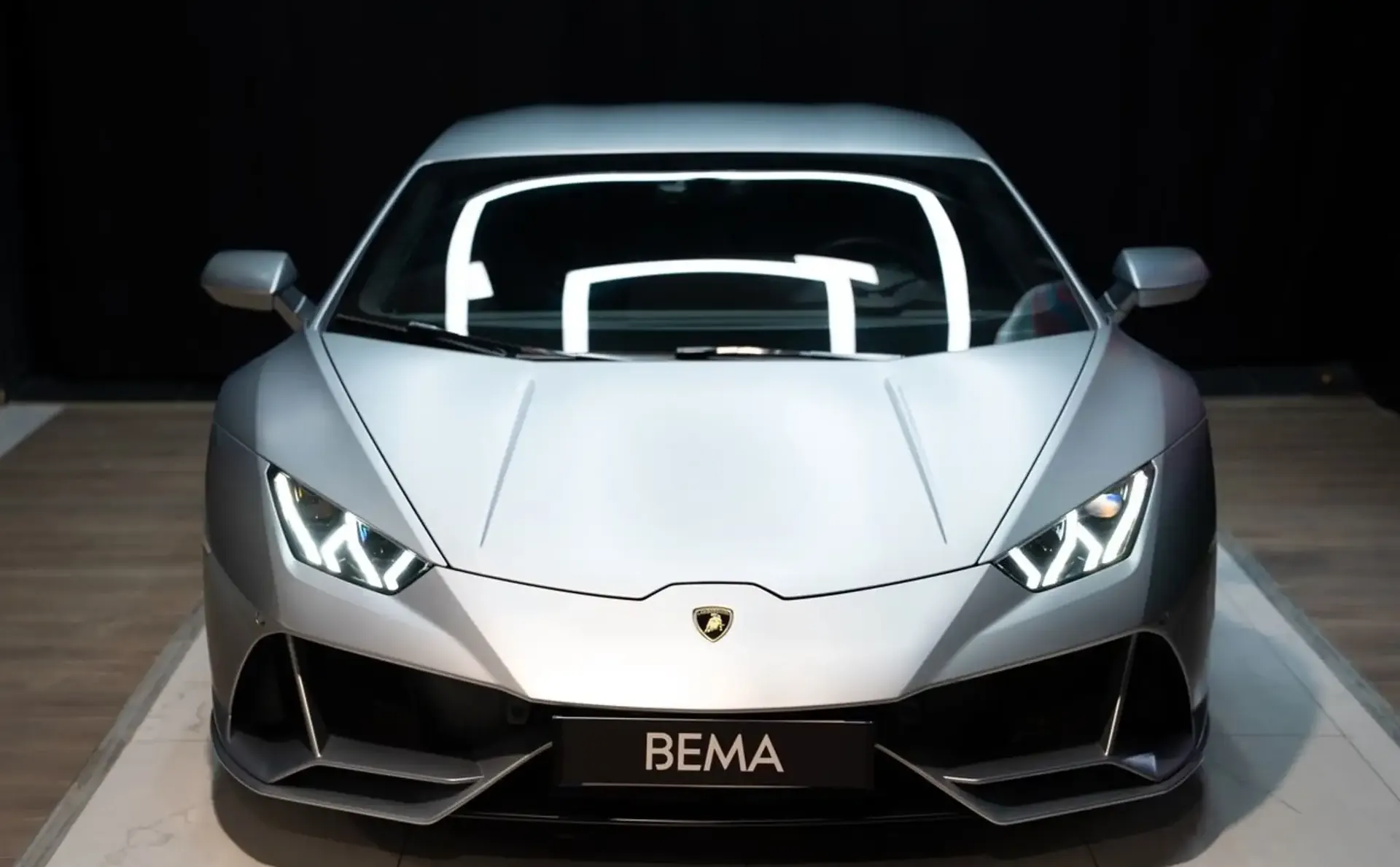 Lamborghini Huracan — photo 9