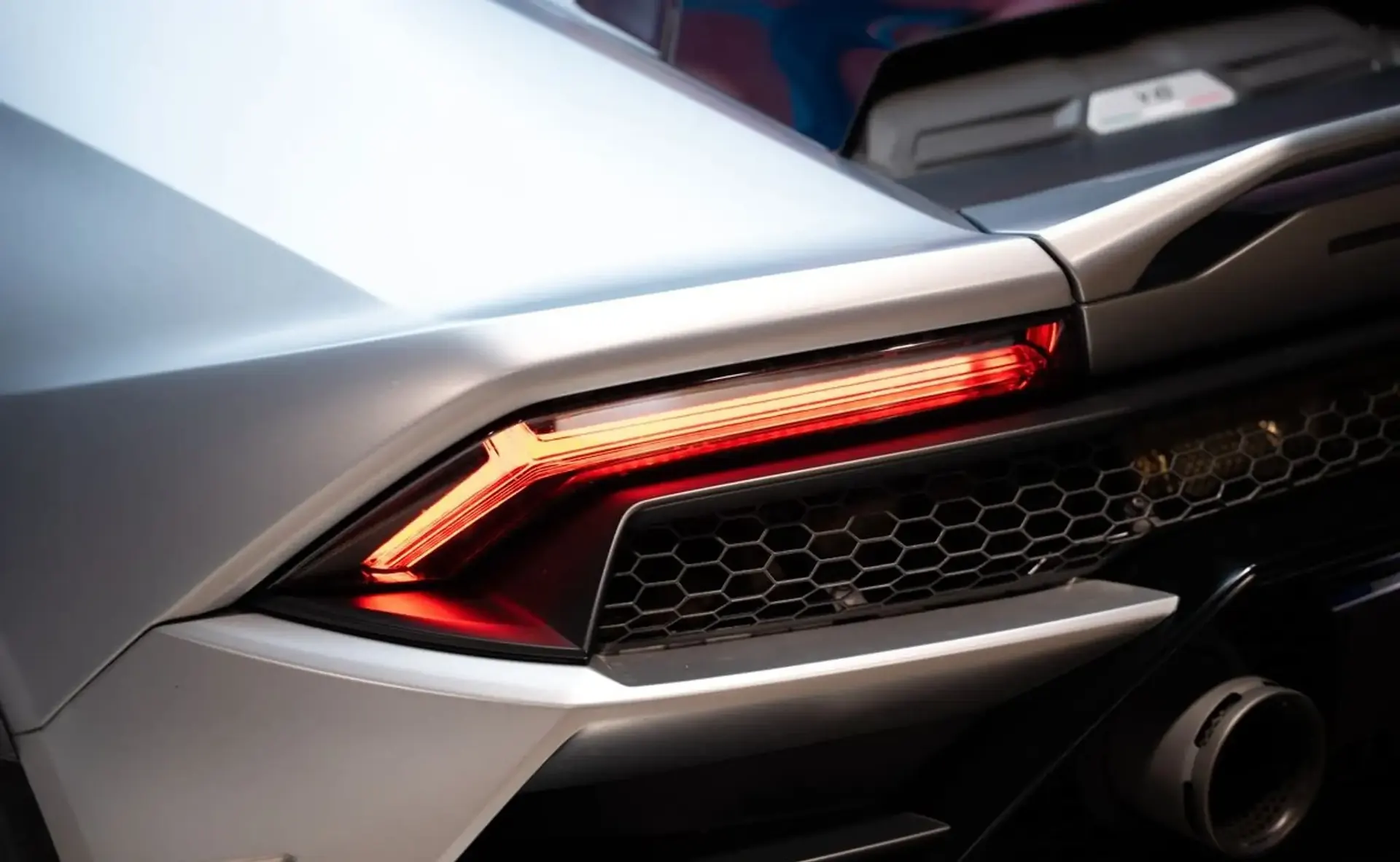 Lamborghini Huracan — photo 13