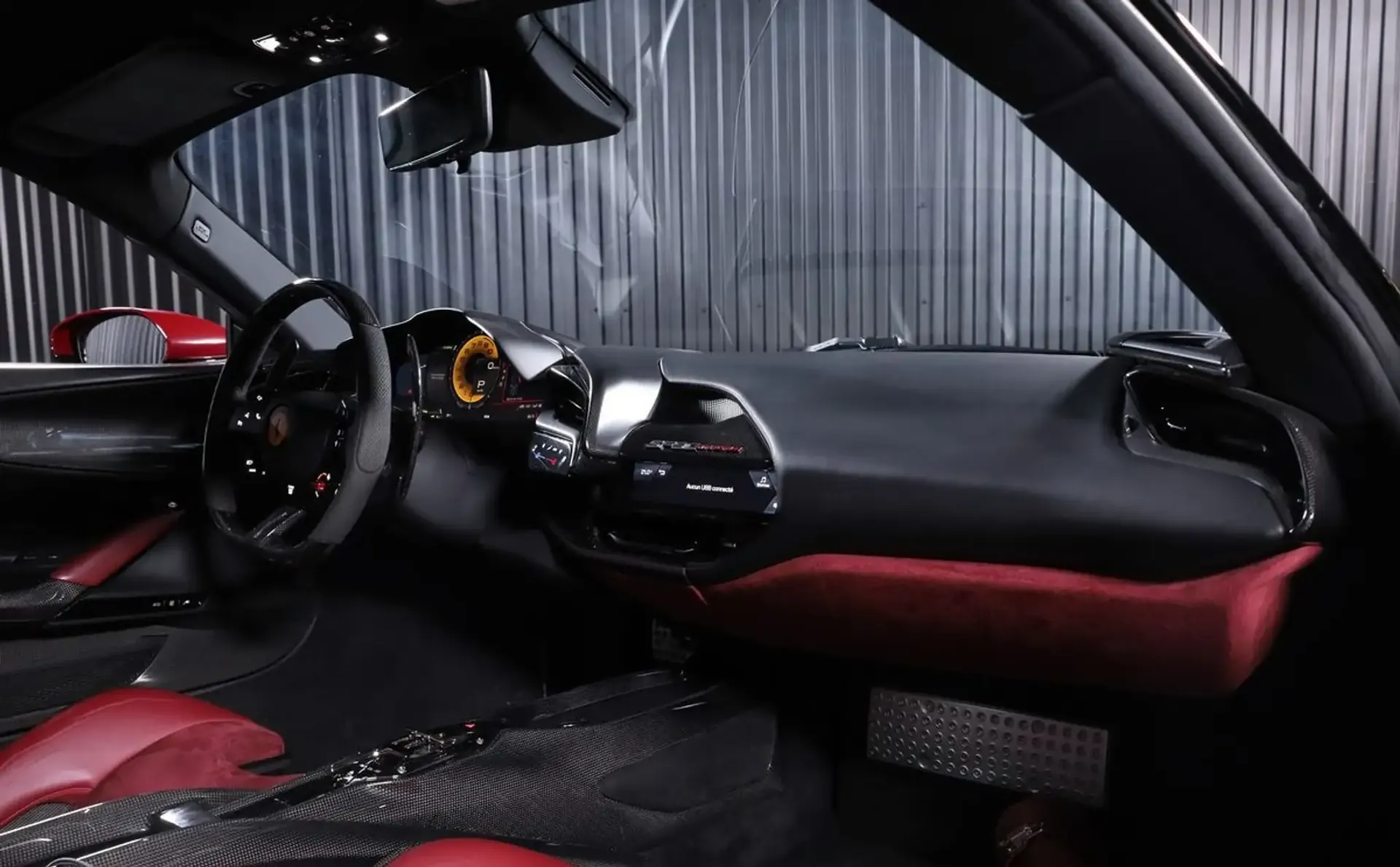 Ferrari SF90 — photo 5