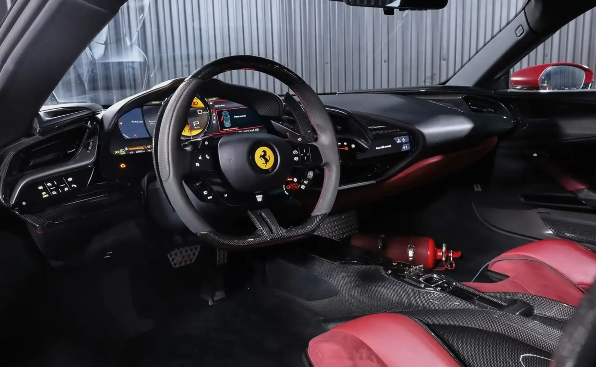 Ferrari SF90 — photo 2