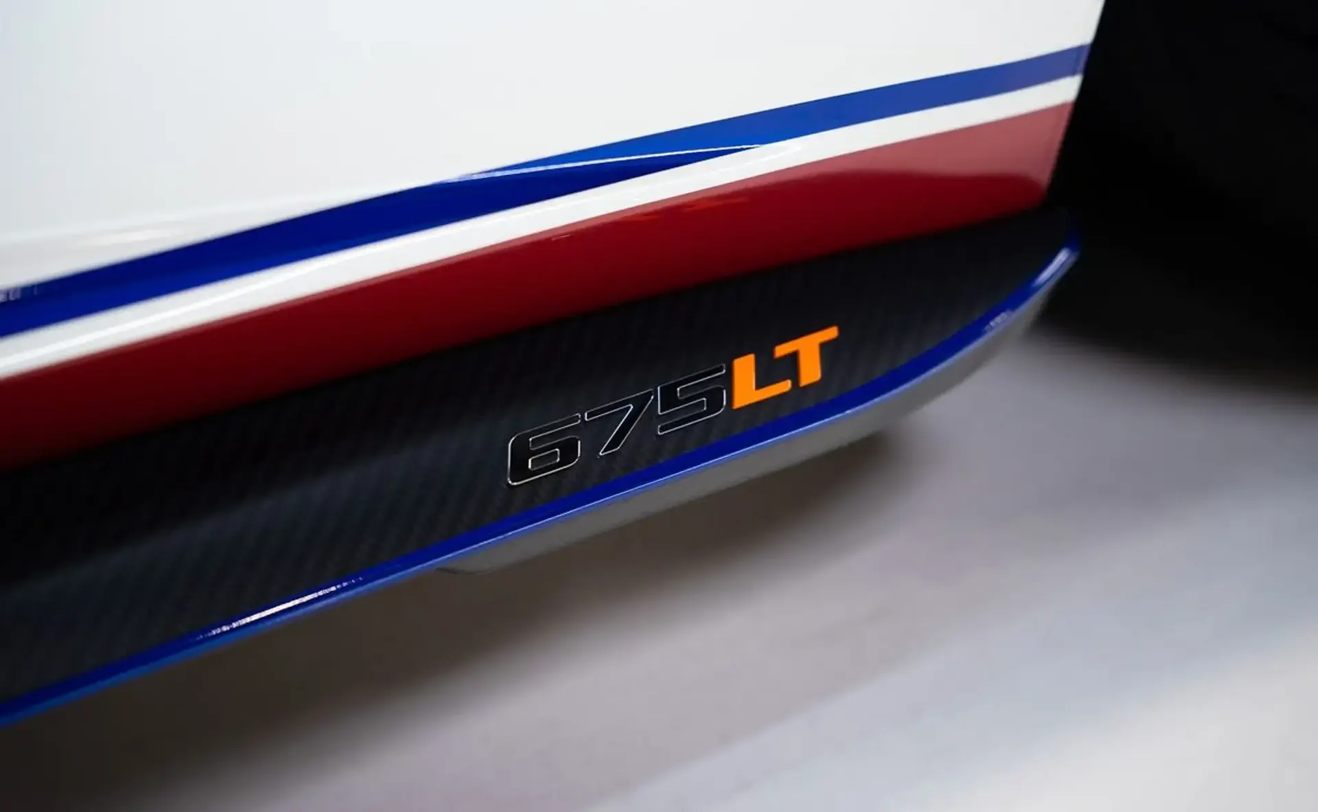 McLaren 675LT — photo 11