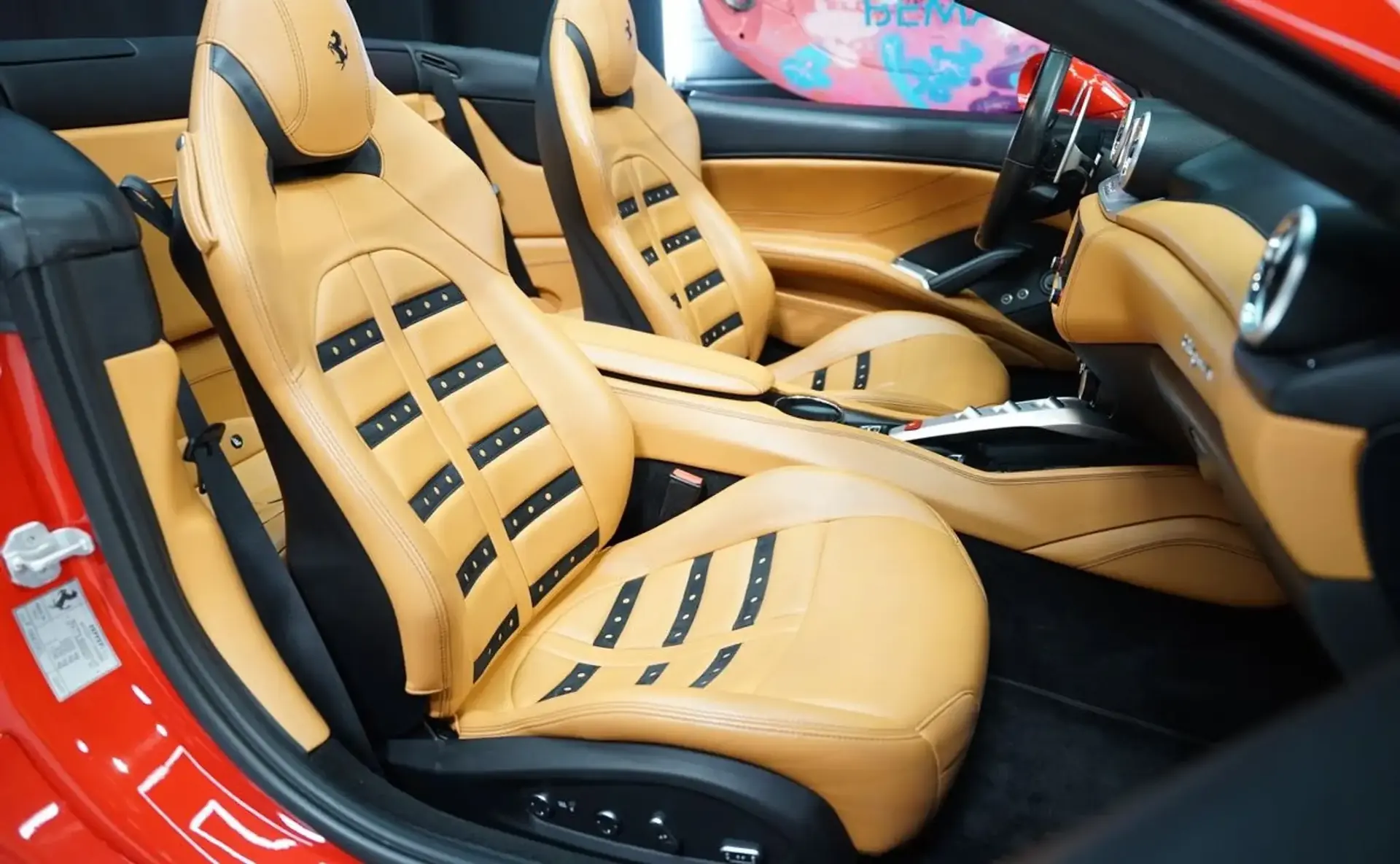 Ferrari California — photo 6