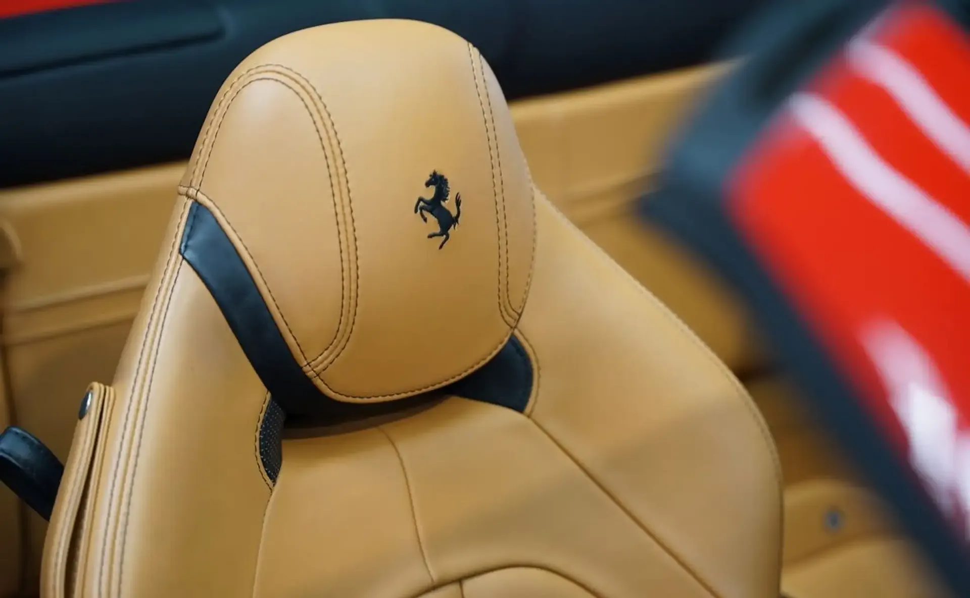 Ferrari California — photo 4
