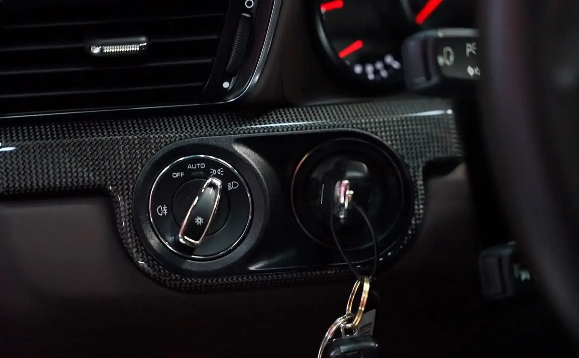 Porsche 991 — photo 14