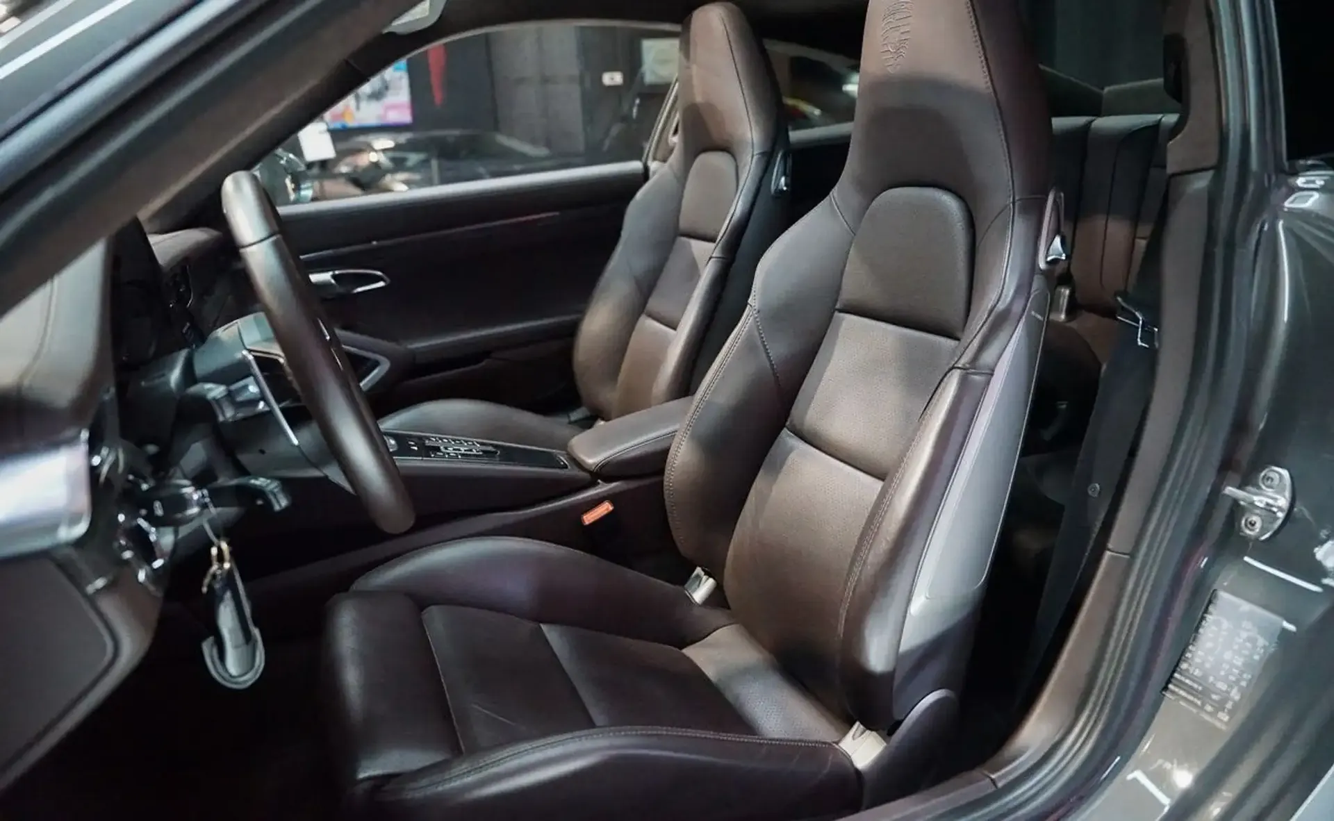 Porsche 991 — photo 11