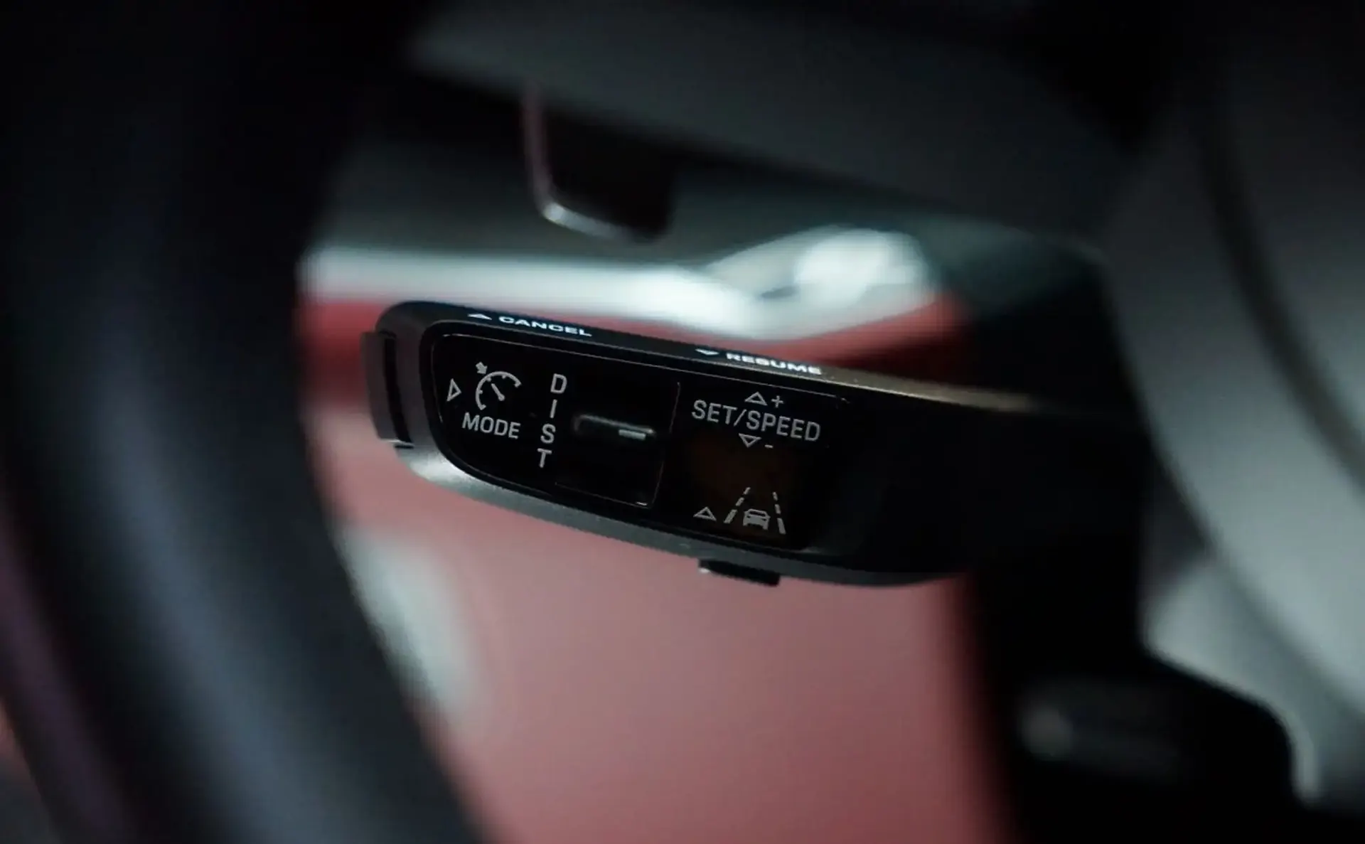 Porsche Cayenne — photo 15