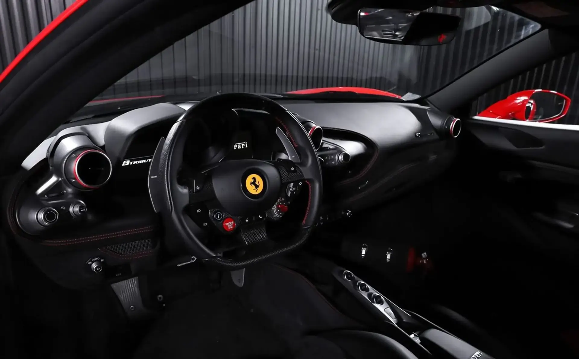 Ferrari F8 — photo 5
