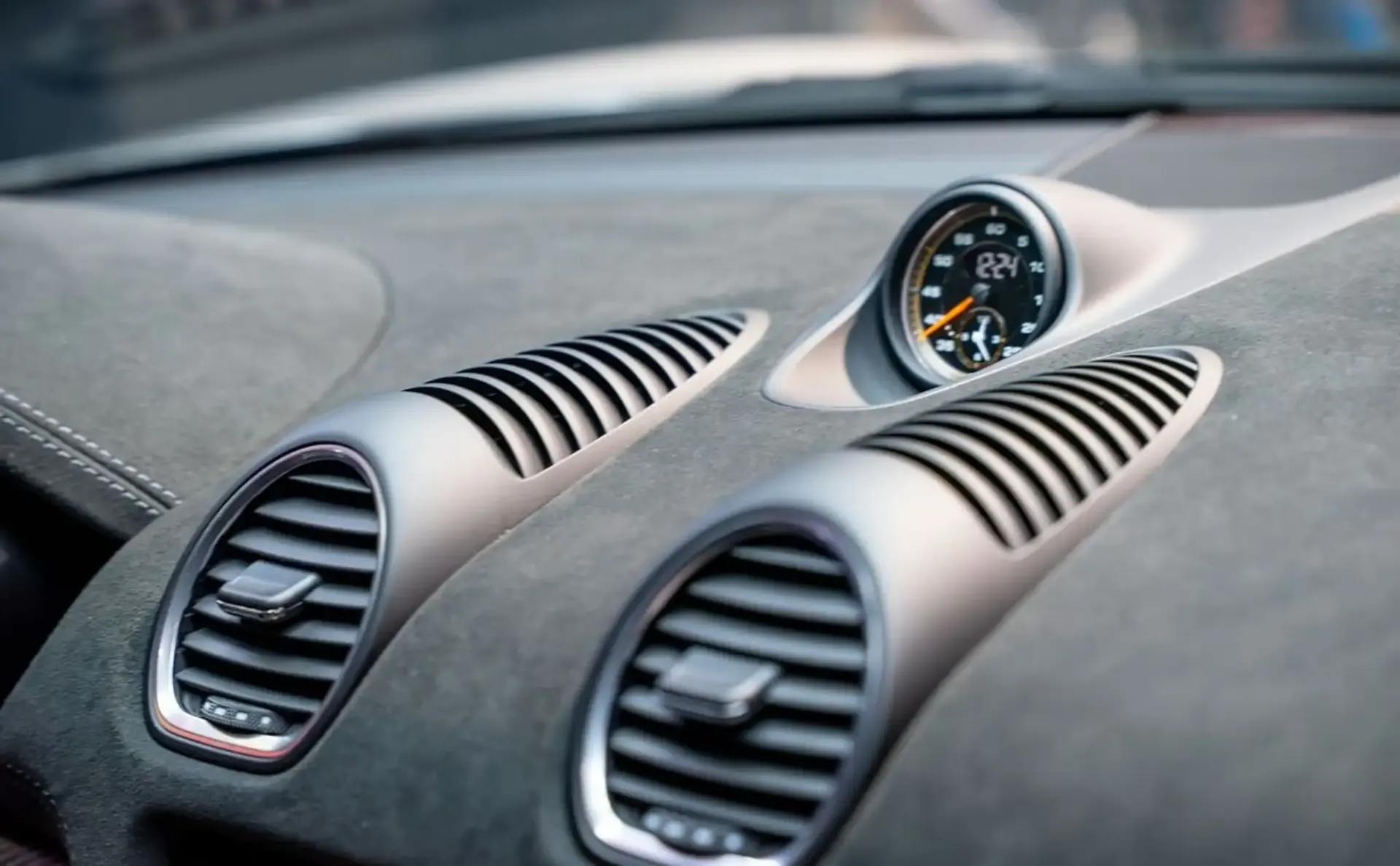 Porsche 718 — photo 3