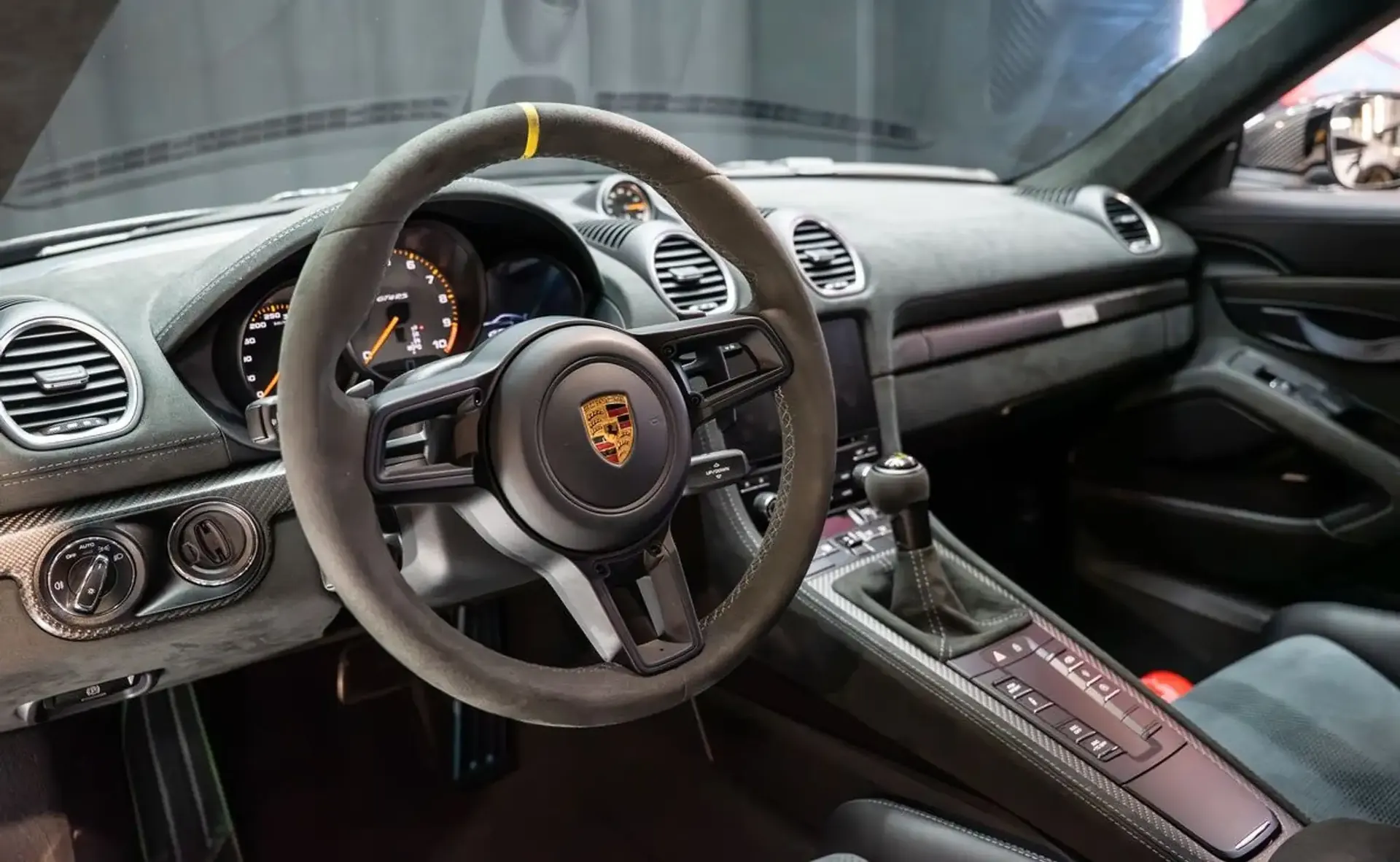 Porsche 718 — photo 5