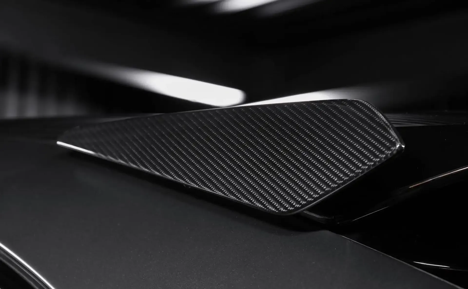 Porsche Cayenne — photo 14