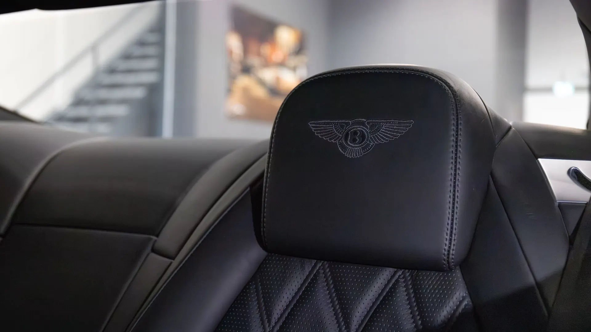 Bentley Continental — photo 12