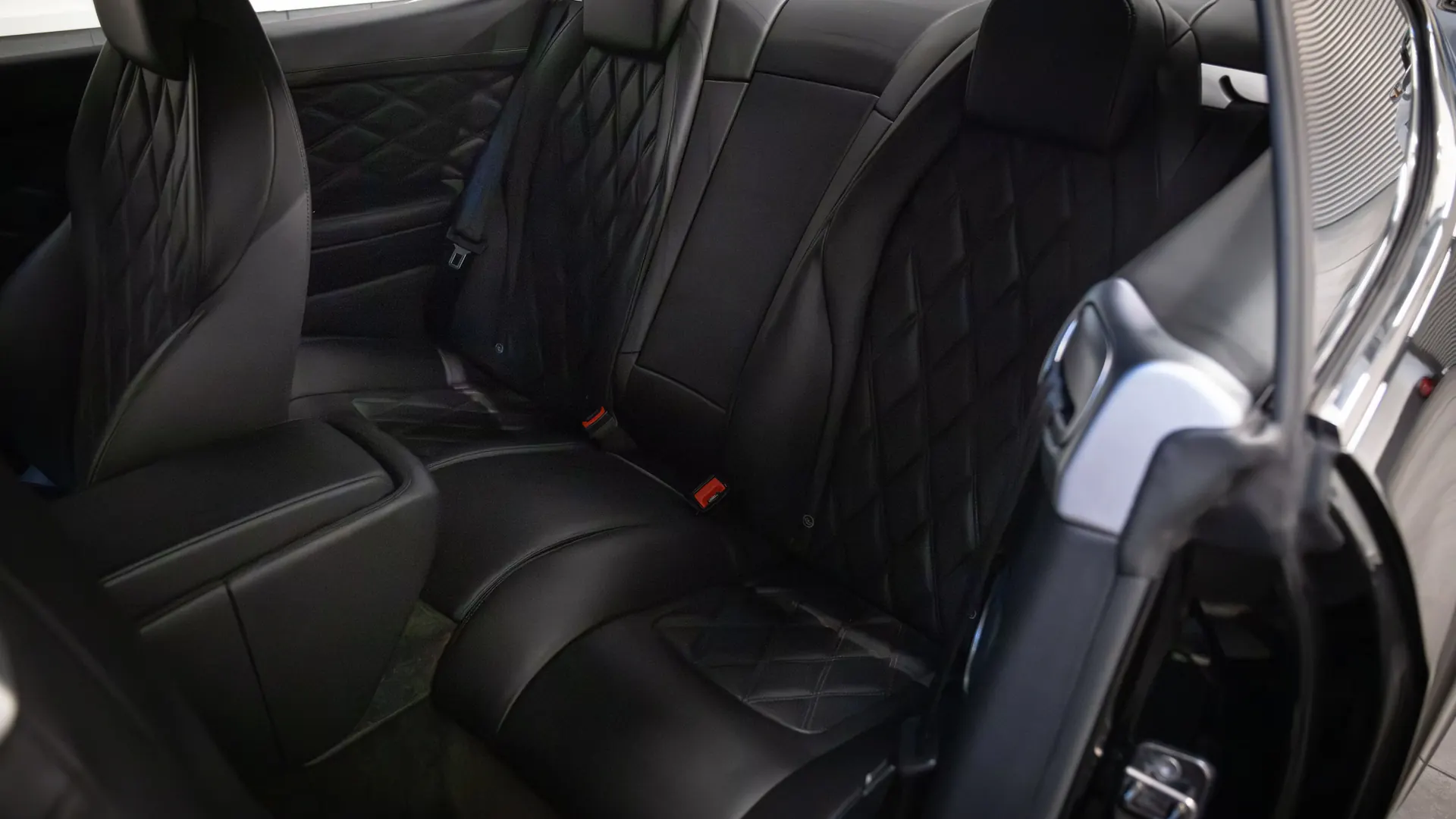 Bentley Continental — photo 19