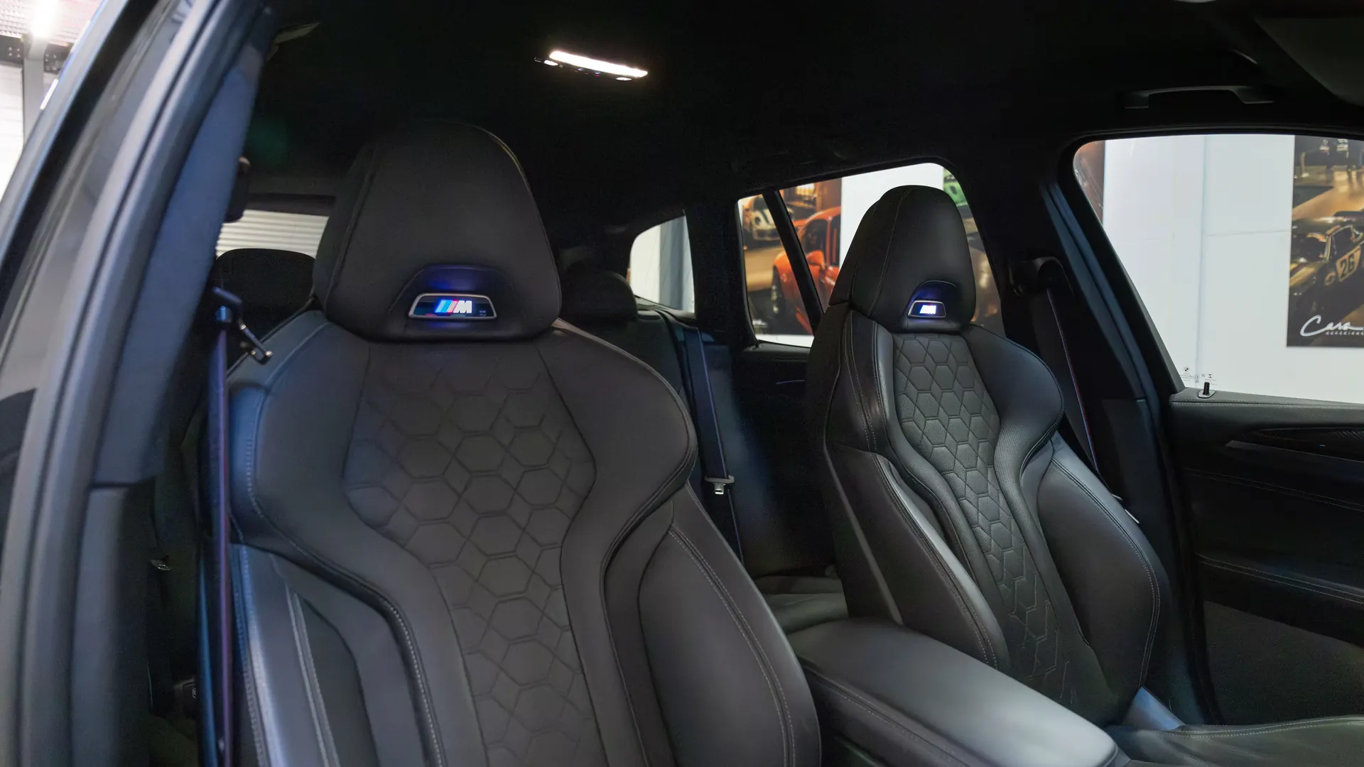 BMW X3 — photo 17