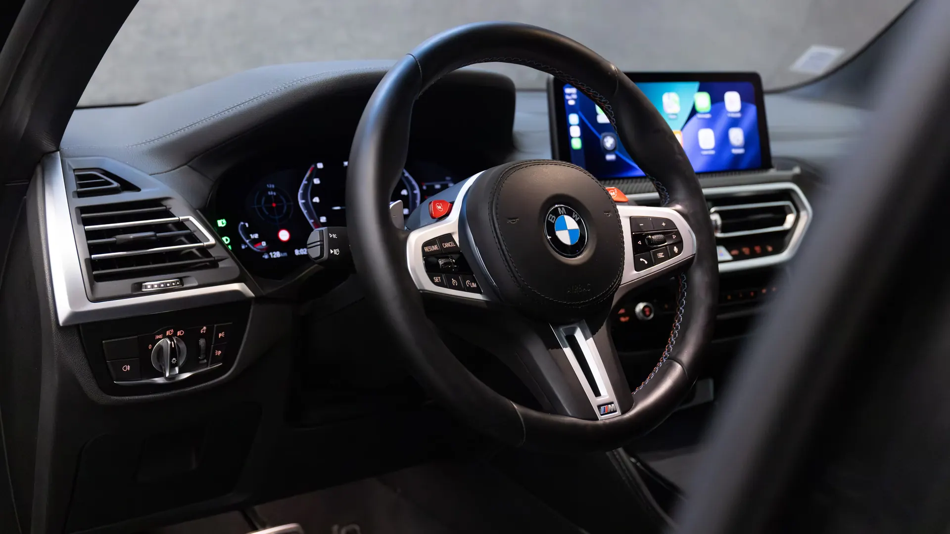BMW X3 — photo 11